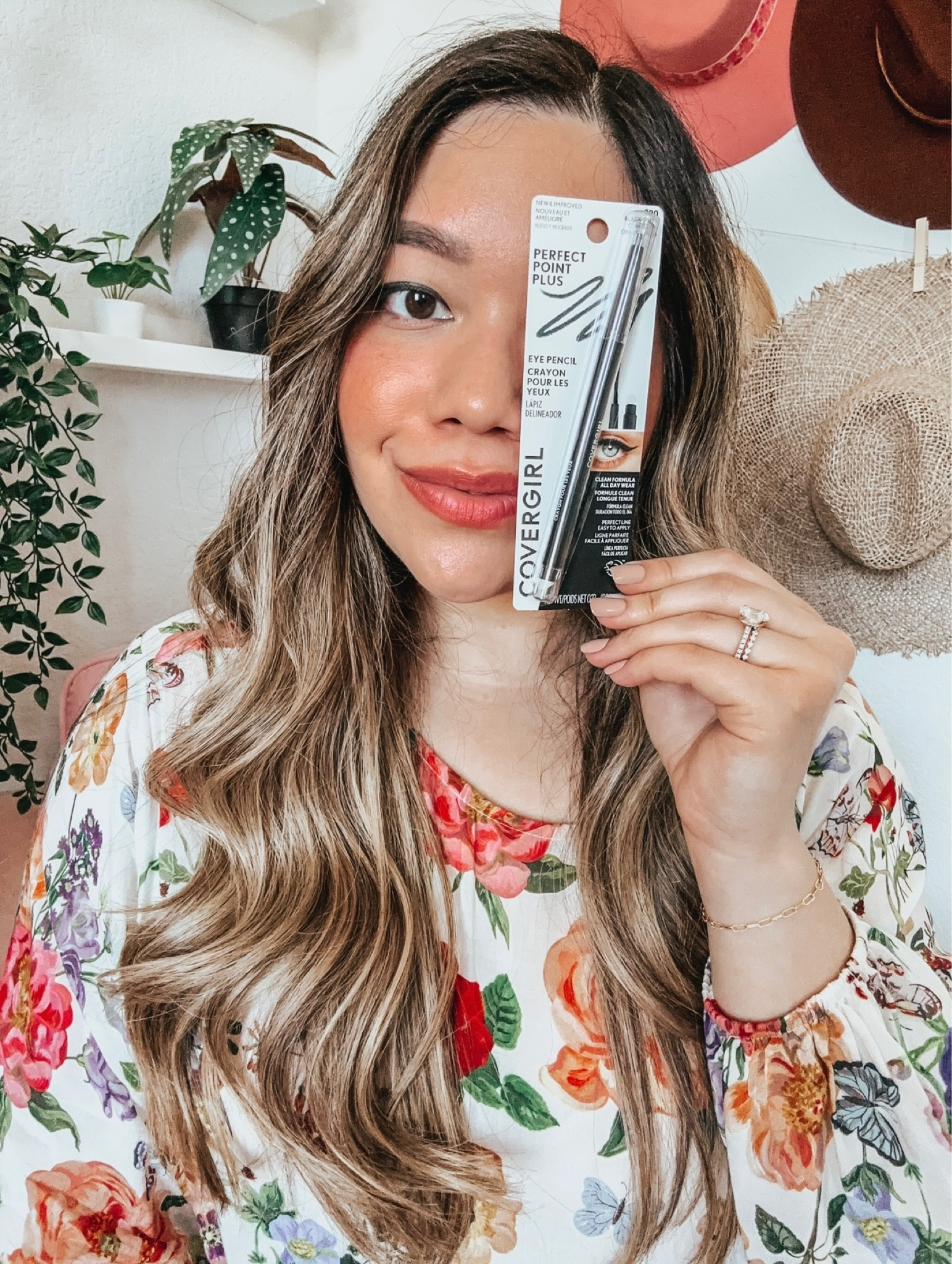 No need to throw any shade or wing it when you have @covergirl’s Perfect Point Plus Eyeliner from @target 💫 #ad

Create easy, breezy, beautiful everyday looks with @covergirl’s new + improved best-selling eyeliner:

✨ Leaping Bunny certified
✨ Clean & formulated without talc, mineral oil, and paraben
✨ Glides effortlessly with no skipping, dragging, or tugging
✨ Includes a self-sharpening precision tip for defined + precise lines
✨ Includes a built-in smudger to create the perfect smokey eye
✨ Infused with plant-based Castor Seed Oil
✨ Waterproof formula for all-day wear
✨ Comes in 4 colors: Black Onyx, Charcoal, Midnight Blue, Espresso, and Toffee

Shop this versatile eyeliner pencil at @target for only $5.99 on the @shop.LTK app 💕 

#LTKFind #LTKunder50 #LTKbeauty