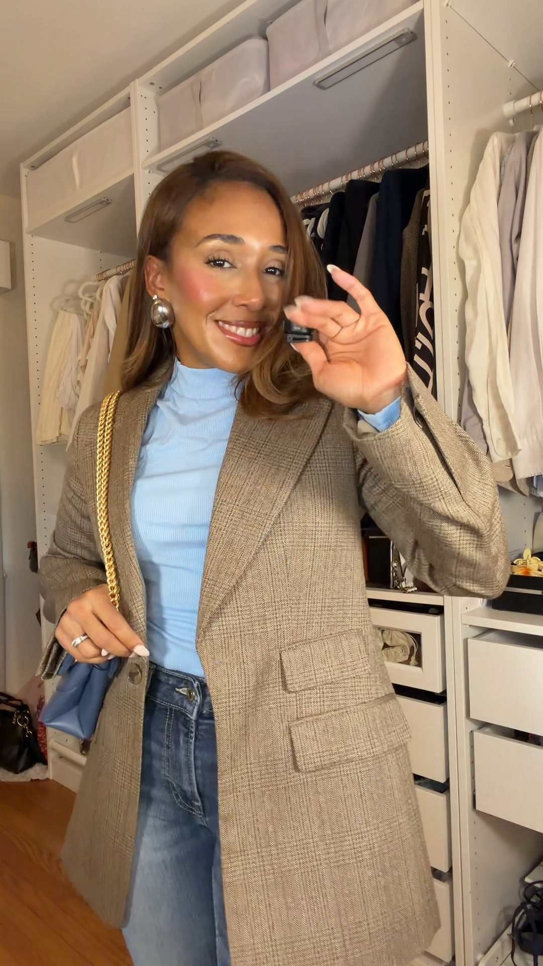 Everything on my Bio LTK shop 

#meetingofstyles #fashionblogger #basicoutfit #springstyle #amazonfashionfinds 

#LTKSaleAlert #LTKootd #LTKgrwm