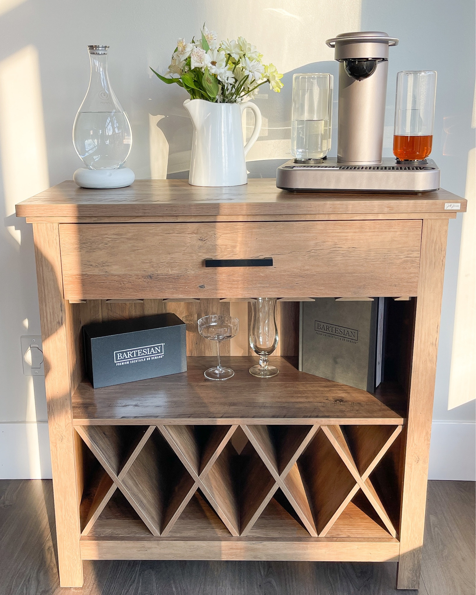 New bar set up 😋 

#LTKGiftGuide #LTKhome #LTKFind