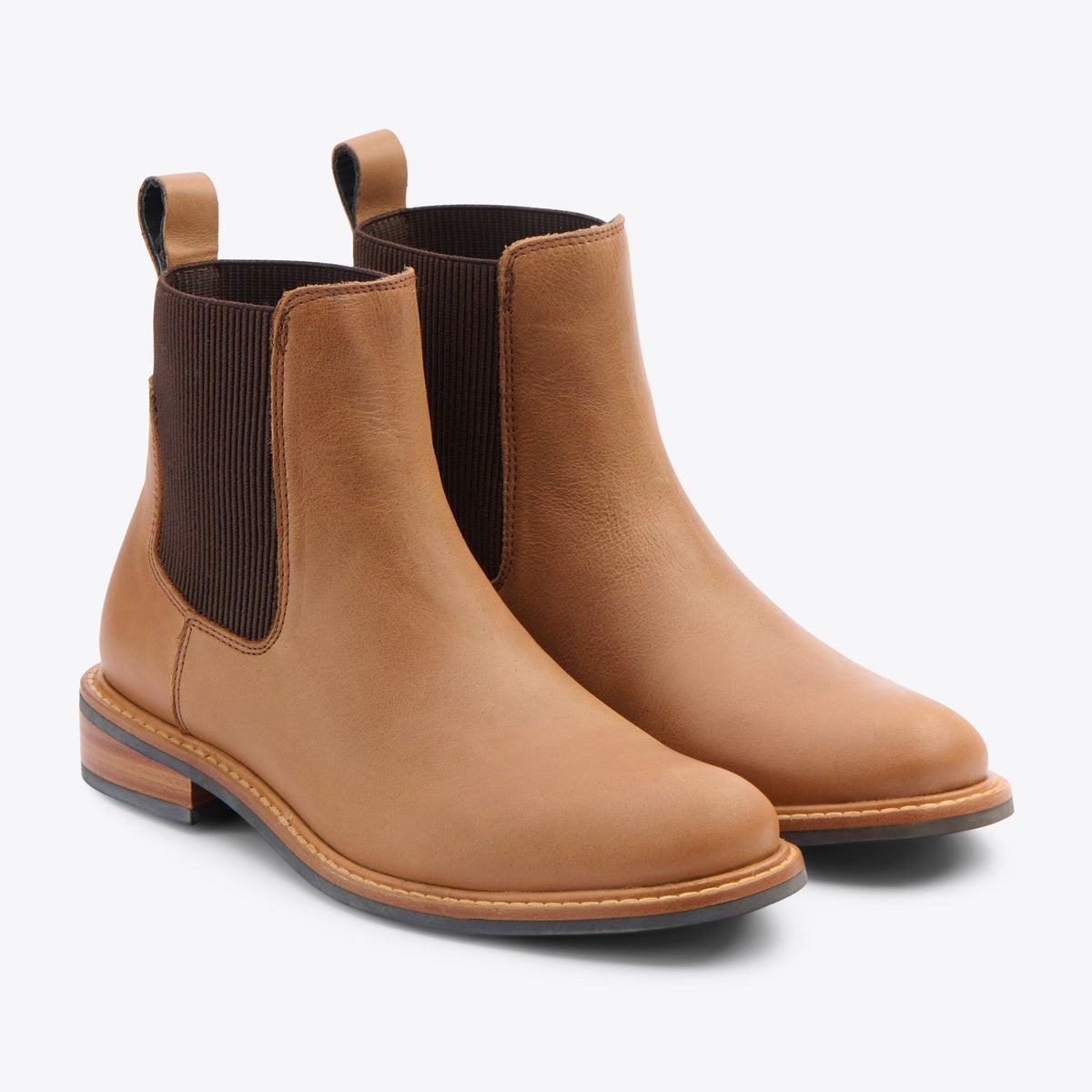 Carmen Chelsea Boot Almond | Nisolo