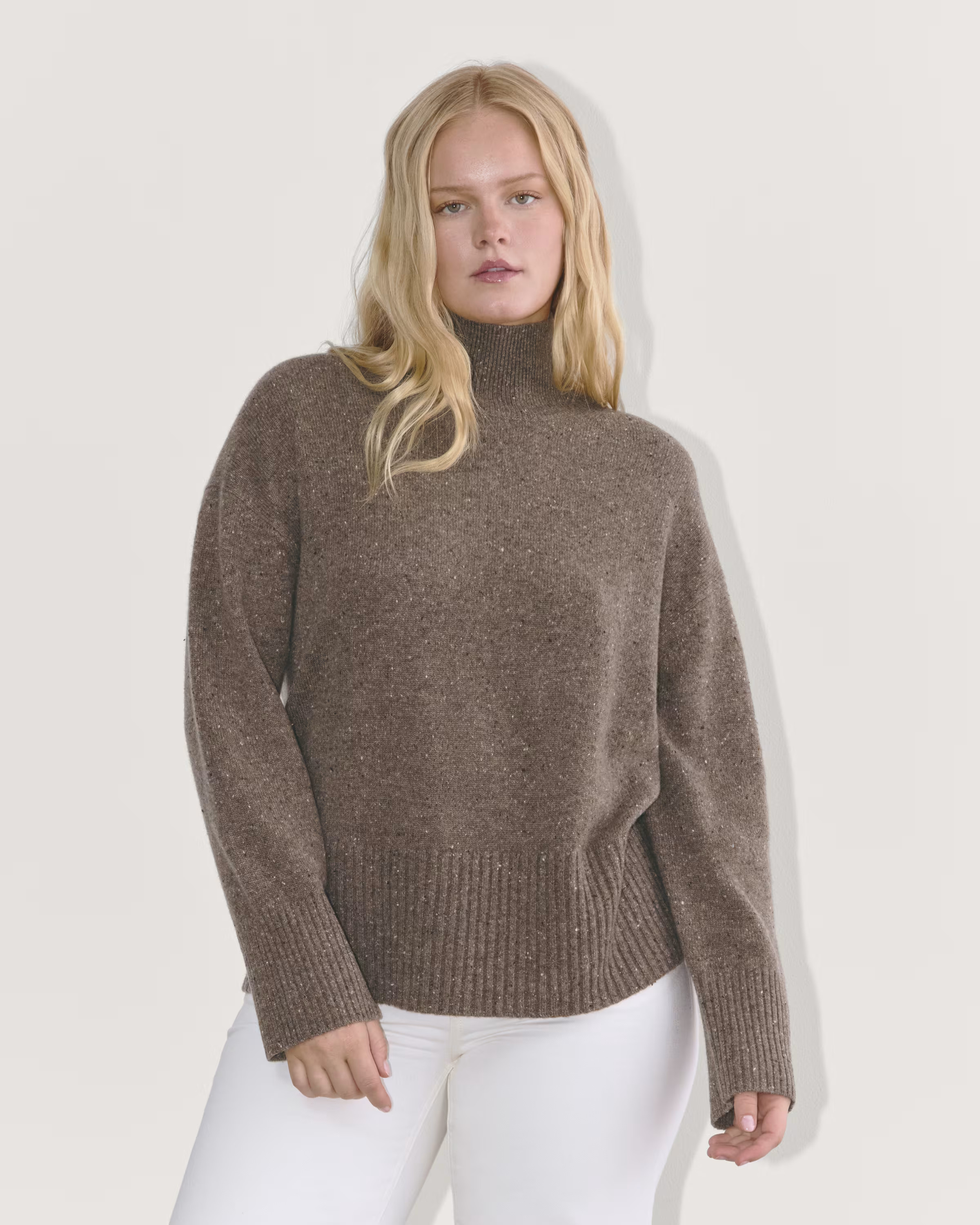 The Boxy Turtleneck in Cashmere | Everlane