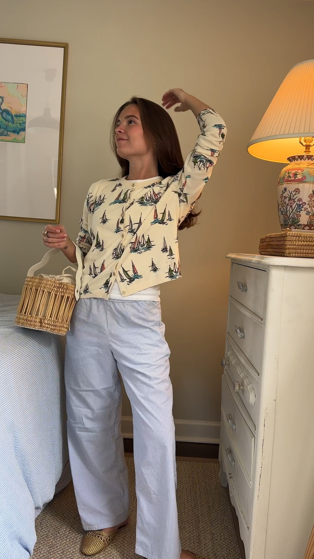 Got a medium (two sizes up) in the cardigan so it would be relaxed. Pants are old sadly! Bag is Breck & Grier.