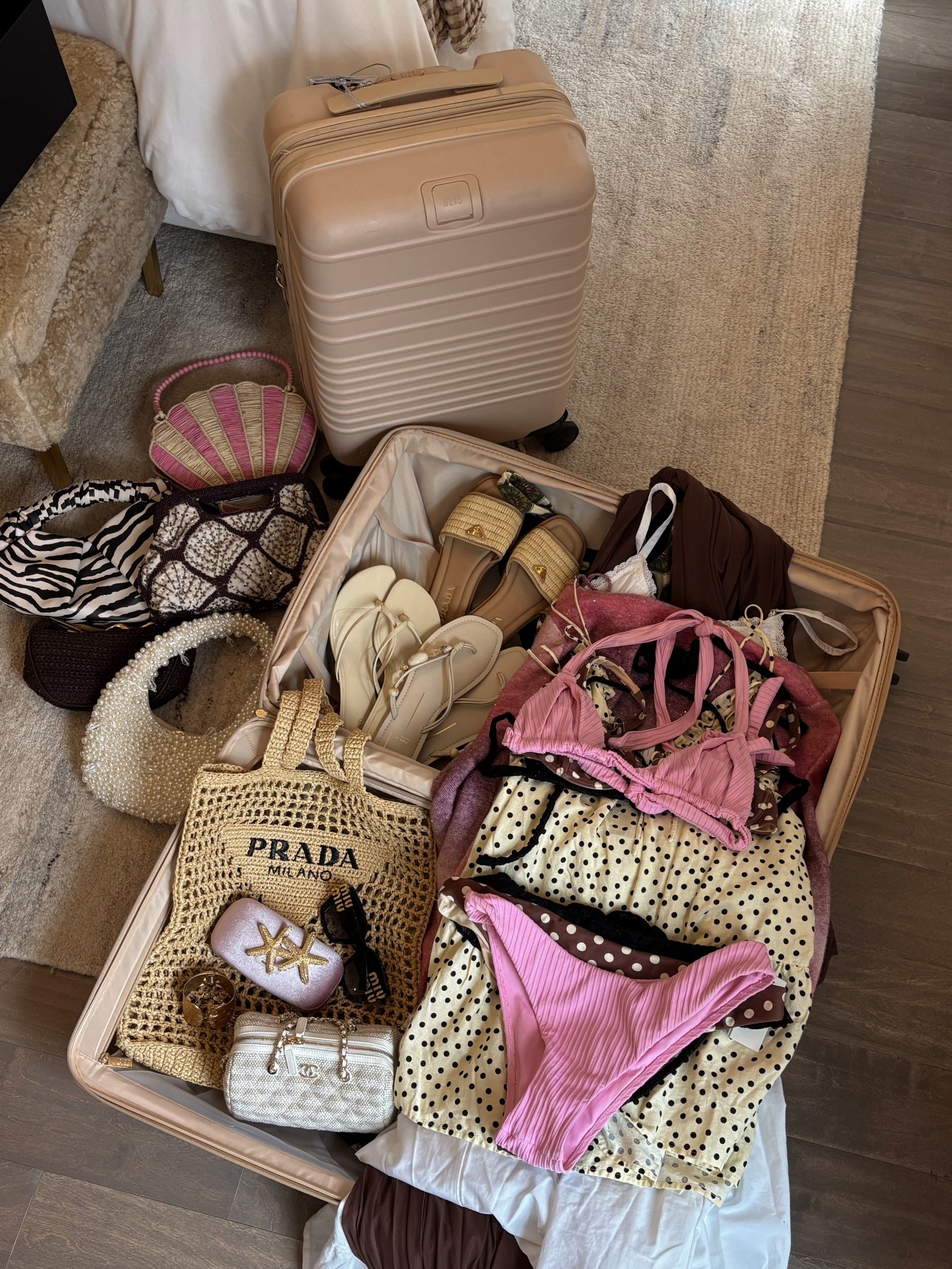 Outfits & accessories I’m packing for Hawaii! 🩷🌴

#LTKTravel