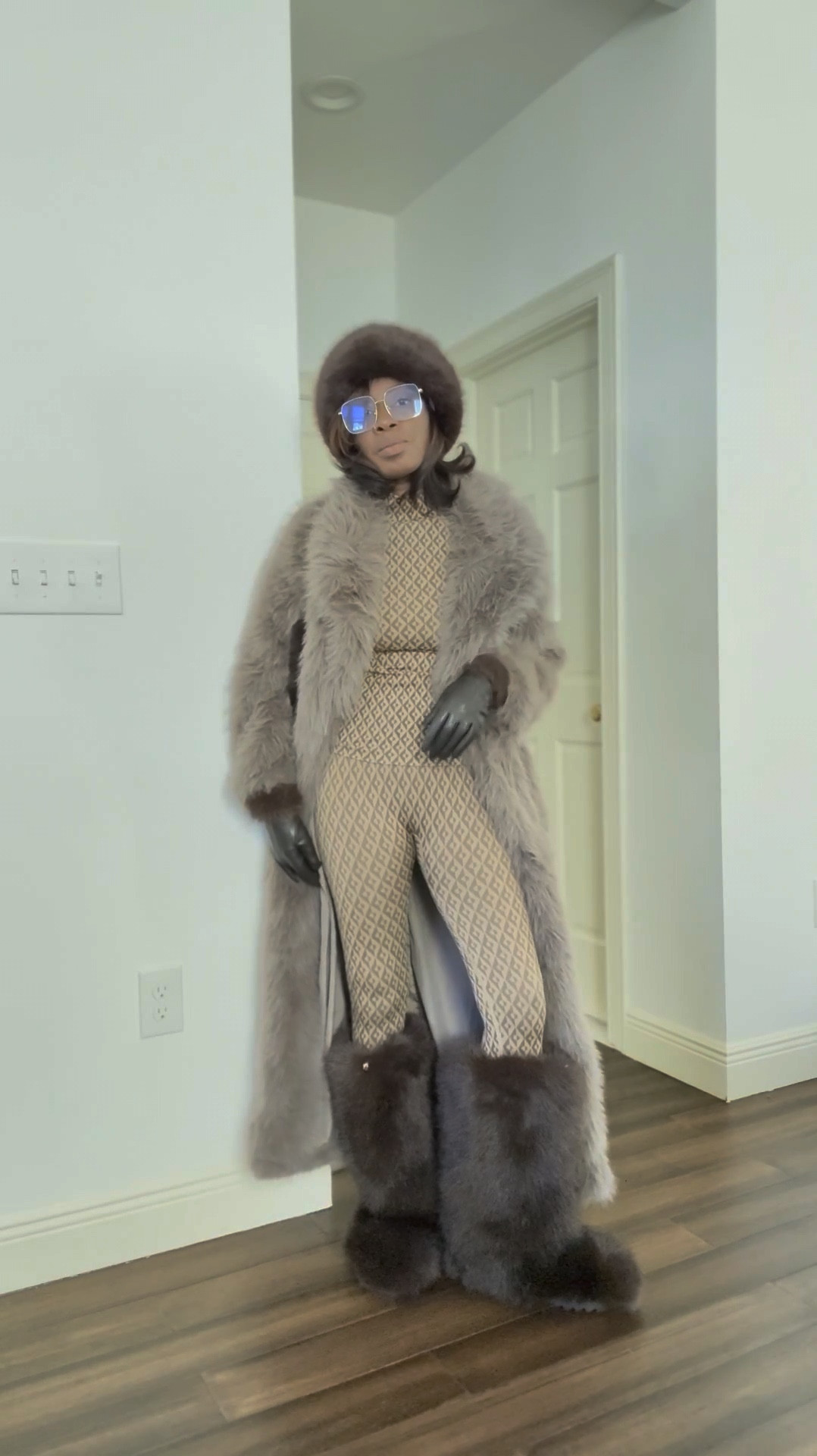 What I’m packing for Switzerland. Fur boots, skin suit, fur hat, brown leather gloves, long fur coat 

#LTKPetite #LTKootd