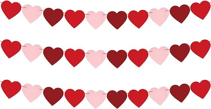 Felt Heart Garland for Valentines Day Decor - Pack of 30, No DIY | Red, Rose, Light Pink Heart Ba... | Amazon (US)