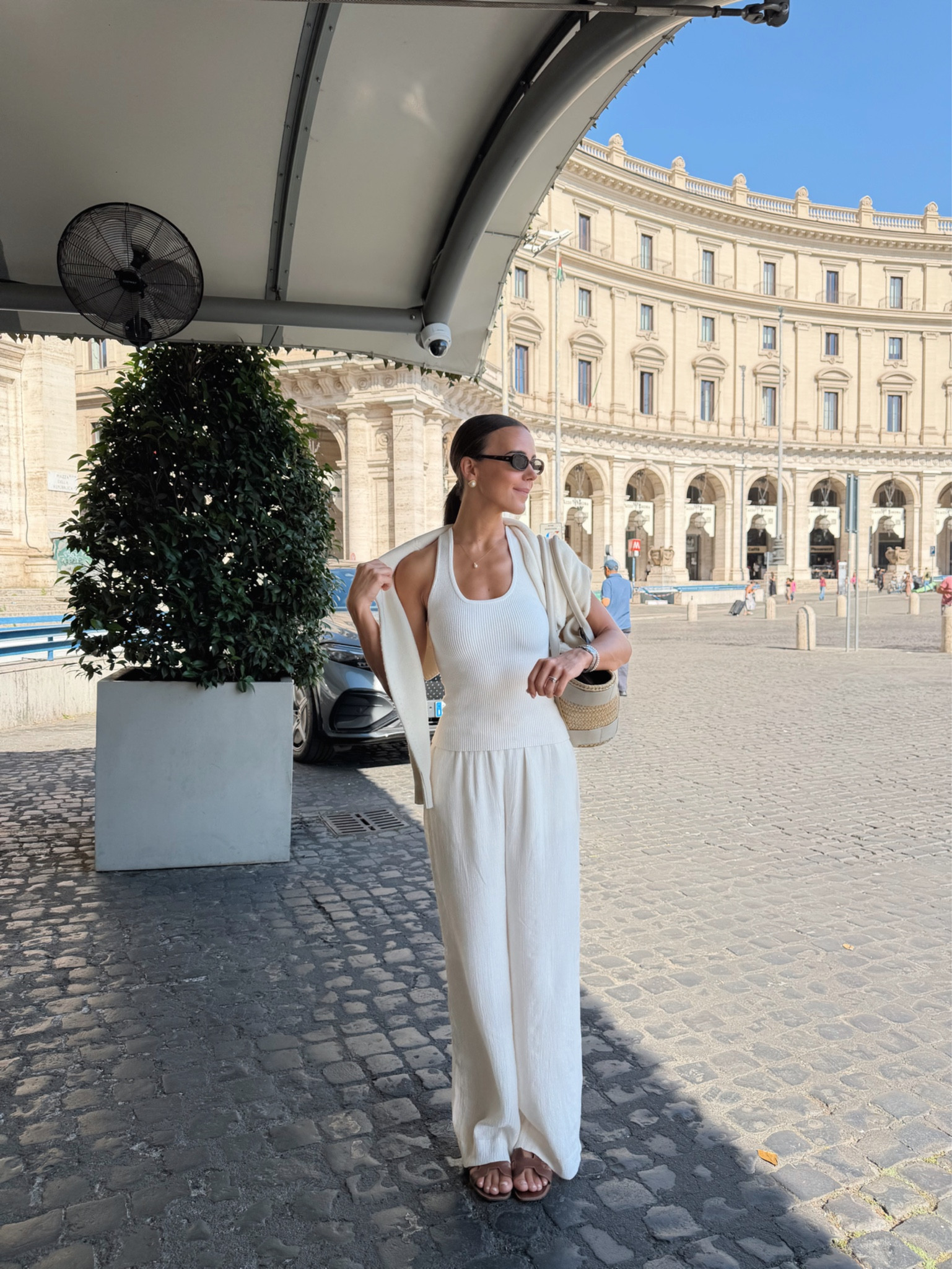 Travel outfit 🤍

#LTKsummer #LTKtravel #LTKeurope