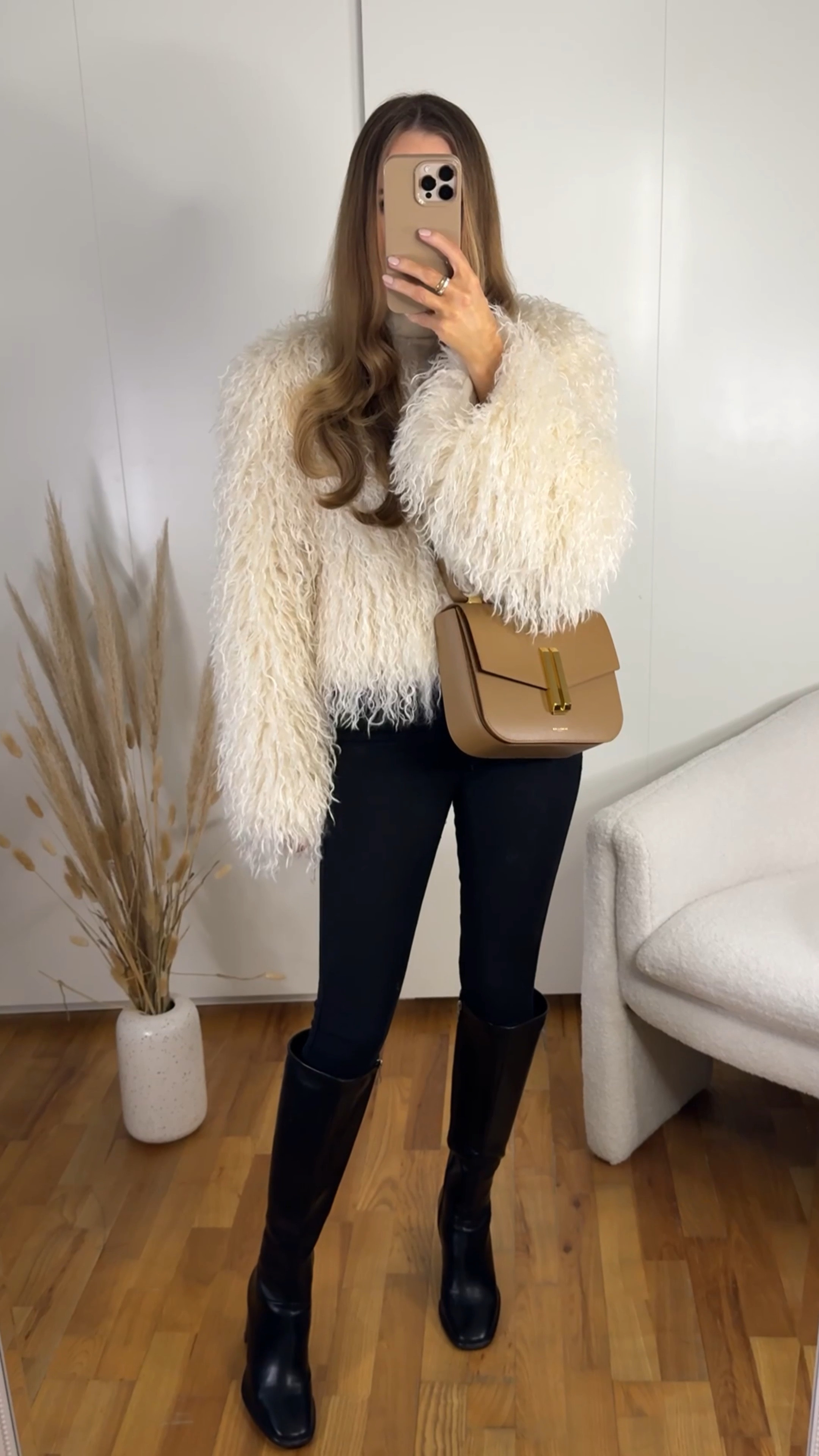 cozy faux fur looks for winter ☁️ 

faux fur outfits | faux fur coat | winter style inspo | cold weather outfit | what to wear | winter outfit ideas 

#LTKStyleTip #LTKSeasonal #LTKHoliday