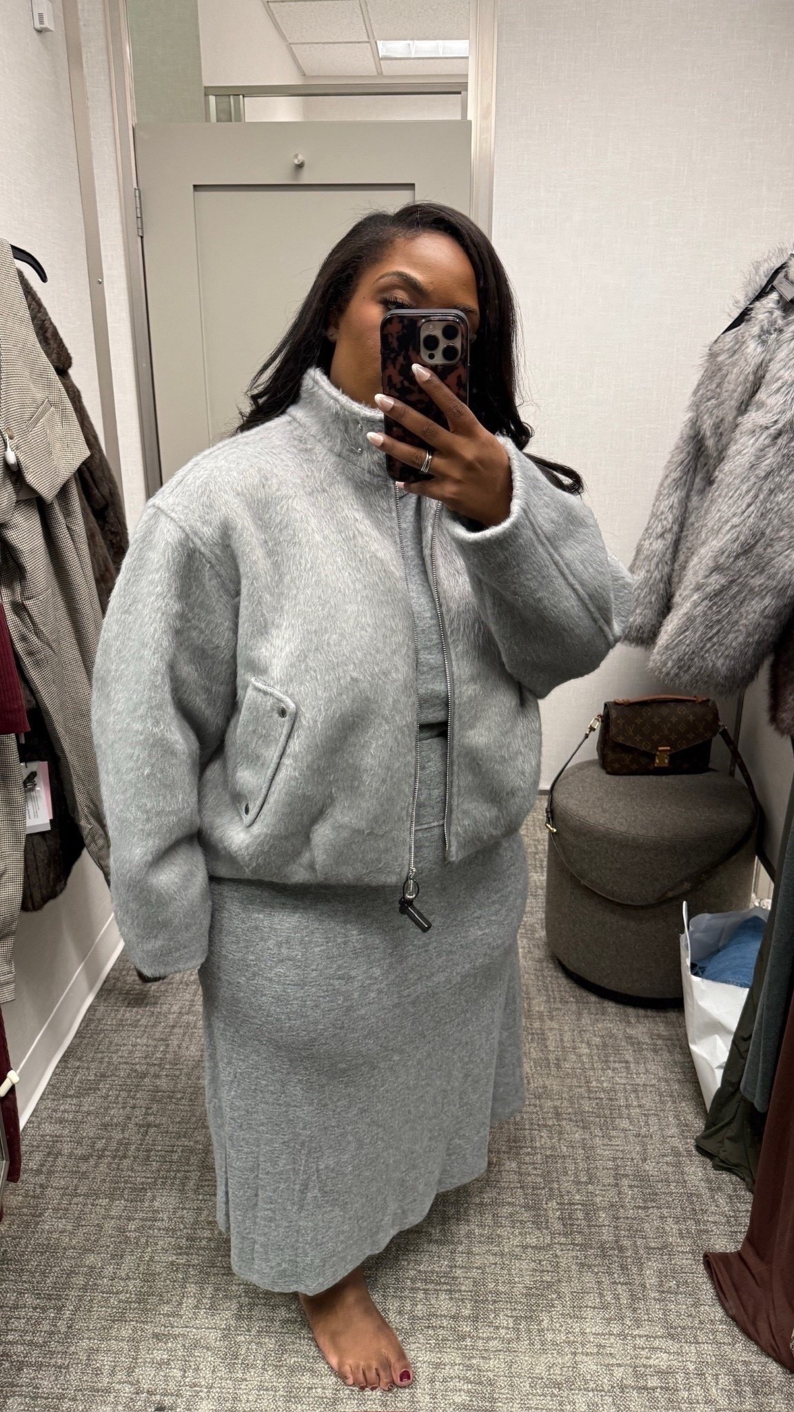 This jacket is 33% off at Nordstrom 🤏🏾🤏🏾

Paired this grey jacket from Nordstrom with a matching skirt and top to create a monochromatic moment. 

Jacket can be easily dressed up or down! SO soft! 

Jacket: XL 

Nordstrom sale, winter outfits women, Emmy Petit

#LTKSaleAlert #LTKMidsize #LTKPetite
