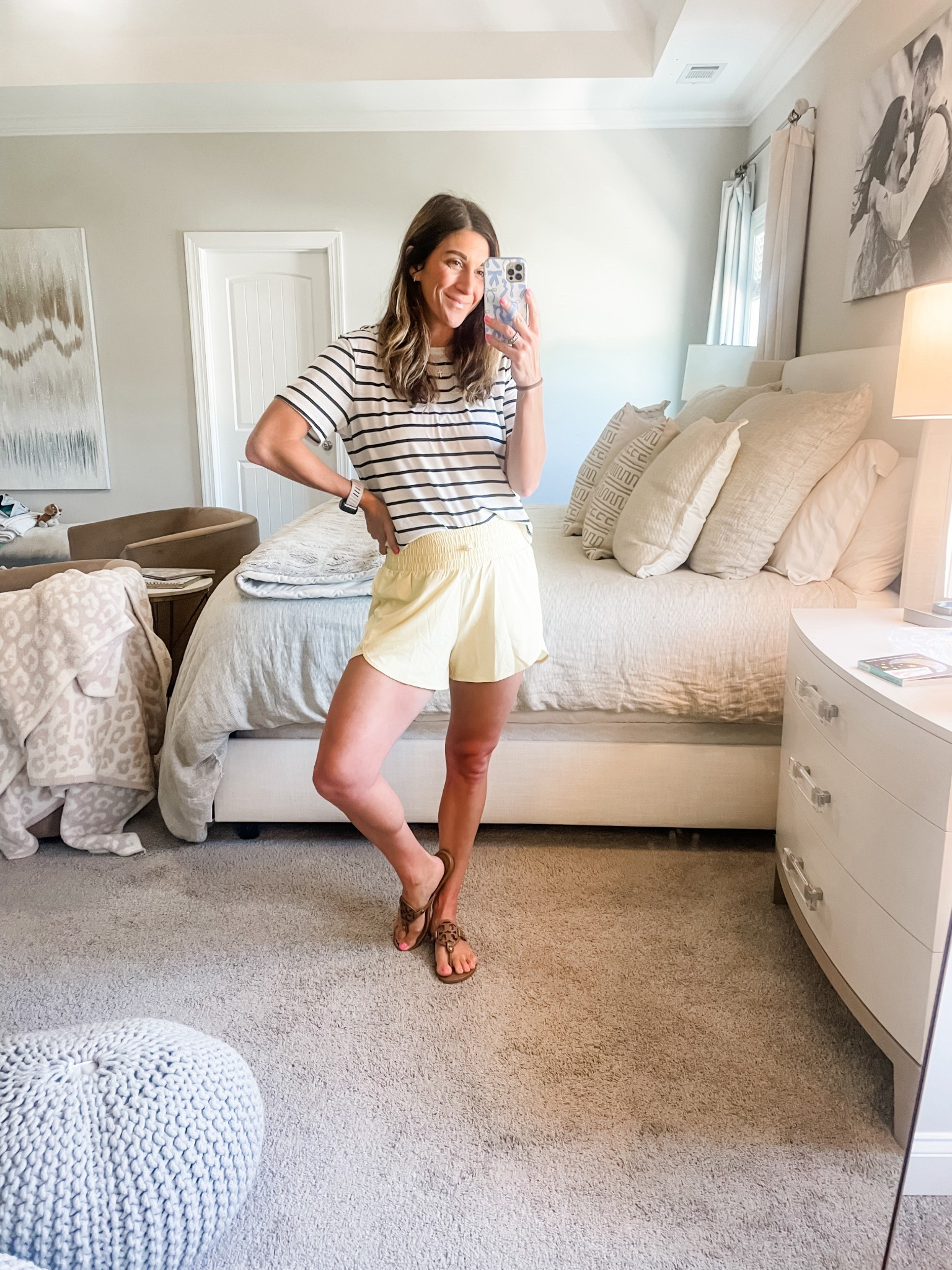 Shop outfit details below

Top: cropped fit size small. Come in other colors. 
Bottoms: size small, elastic waist band, Come in other colors
Shoes: size 8 Tory Burch millers 

Click below to shop 

Tory Burch | miller sandals | cropped tee | striped | necklace | cross | shorts | elastic | stretchy | yellow | light weight | active | athletic | athlete | athleisure | fit 

 

#LTKSeasonal #LTKFindsUnder50 #LTKStyleTip