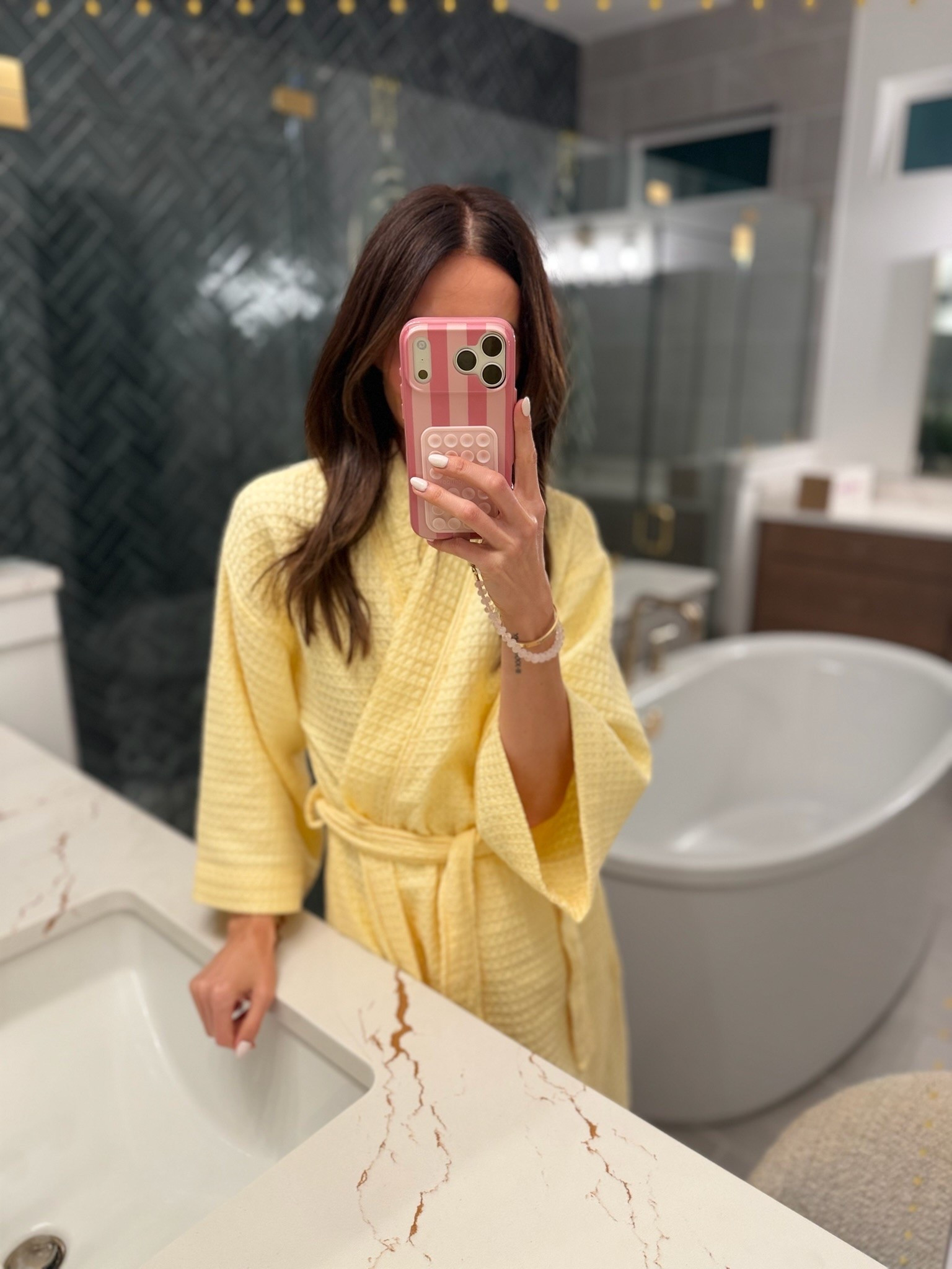 This robe makes getting ready feel a little more luxurious. Lightweight, breathable, and perfect for slow mornings, skincare routines, or throwing on after a shower.

Cotton robe, Lightweight robe, Getting ready essentials, Self care favorites, Cozy home style, Morning routine, Loungewear, Bathrobe, Summer essentials, Everyday luxury, annabrstyle

#LTKmorningroutine #LTKselfcare #LTKHome