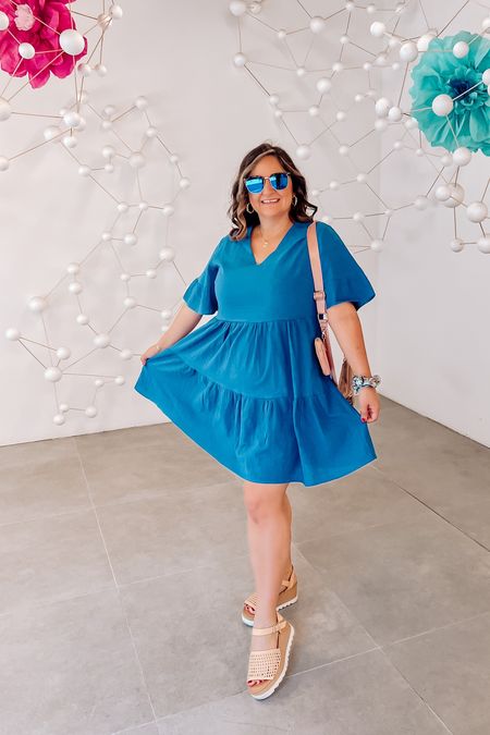 Wearing an XL in this royal blue summer dress with sleeves!

Amazon find, shirt sleeve dress, blue dress, Spring dress, summer dress, linen dress

#LTKunder50 #LTKcurves