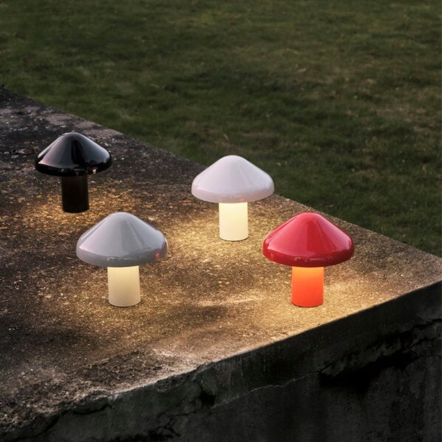 In love with these portable mushroom lights 🍄🍄🍄