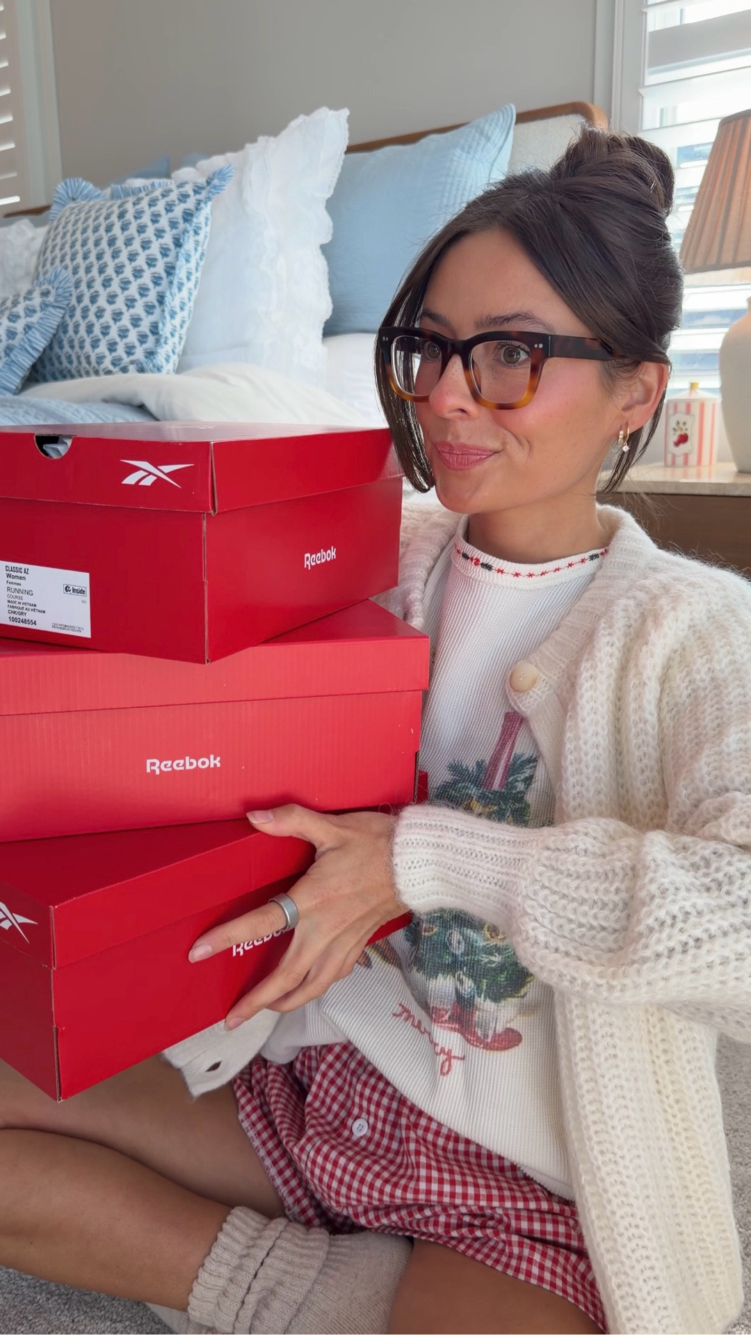 @reebok ability to stay iconic year after year needs to be studied 🫶 reply “me” for details or head over to my @ltk to shop !! #reebokpartner 