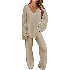 MEROKEETY Women's 2 Piece Outfits Fuzzy Fleece Pajama Set Long Sleeve Top Wide Leg Pants Loungewe... | Amazon (US)