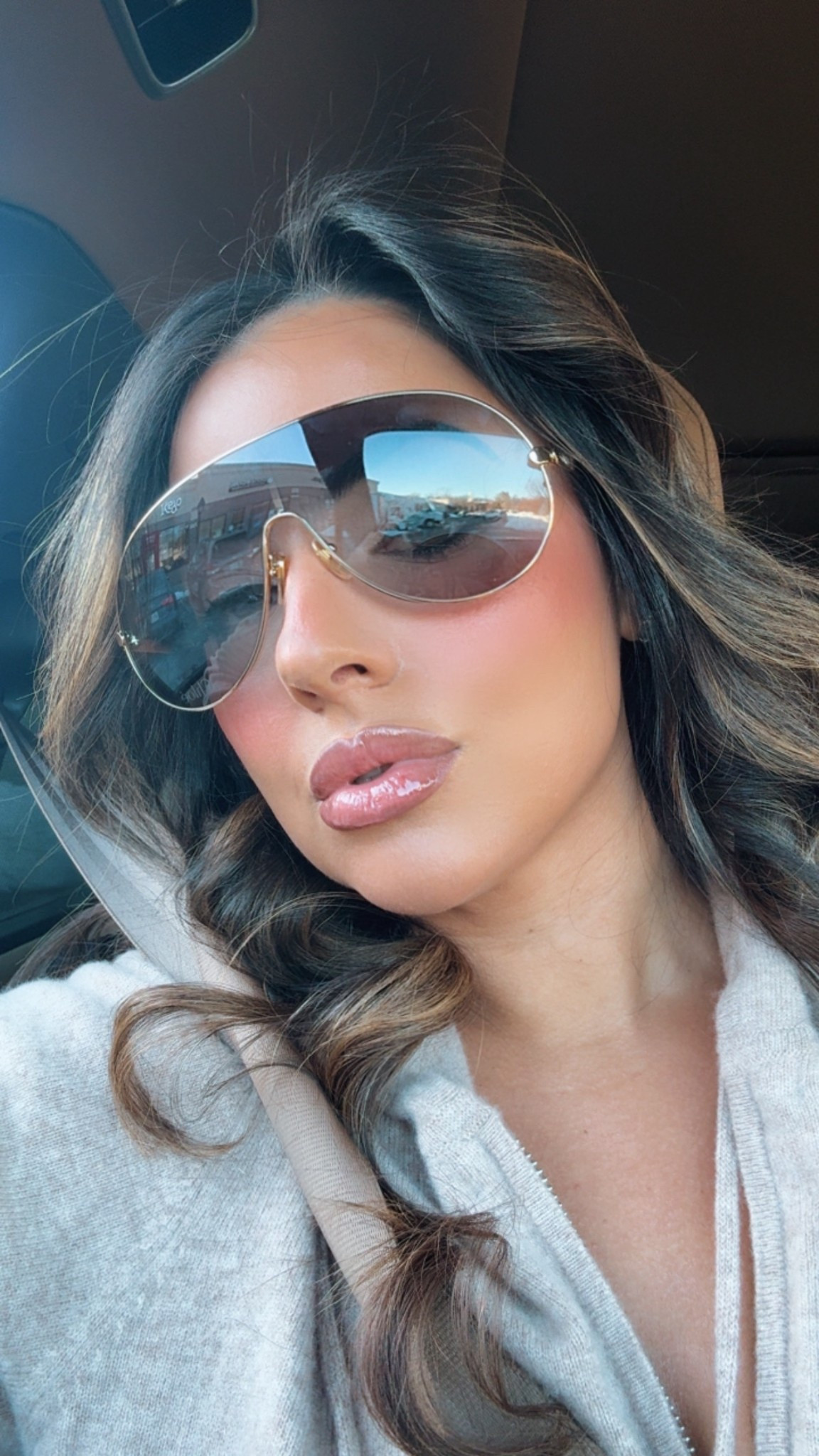 Love these sunglasses

#LTKSaleAlert