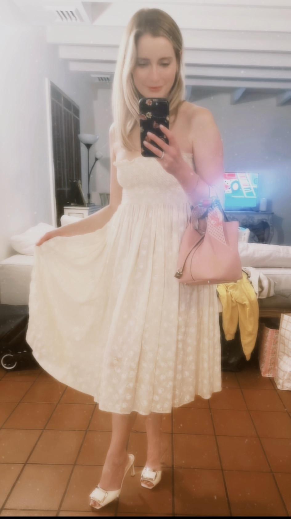 A classic summer evening outfit for drinks with a friend🥂 first time wearing my new Roger Vivier’s and I love the kind of vintage vibe they bring💛 #butteryellow #RogerVivier #mules # ToryBurch #quietluxury #picotin #vacationoutfit

#LTKStyleTip #LTKSeasonal #LTKShoeCrush