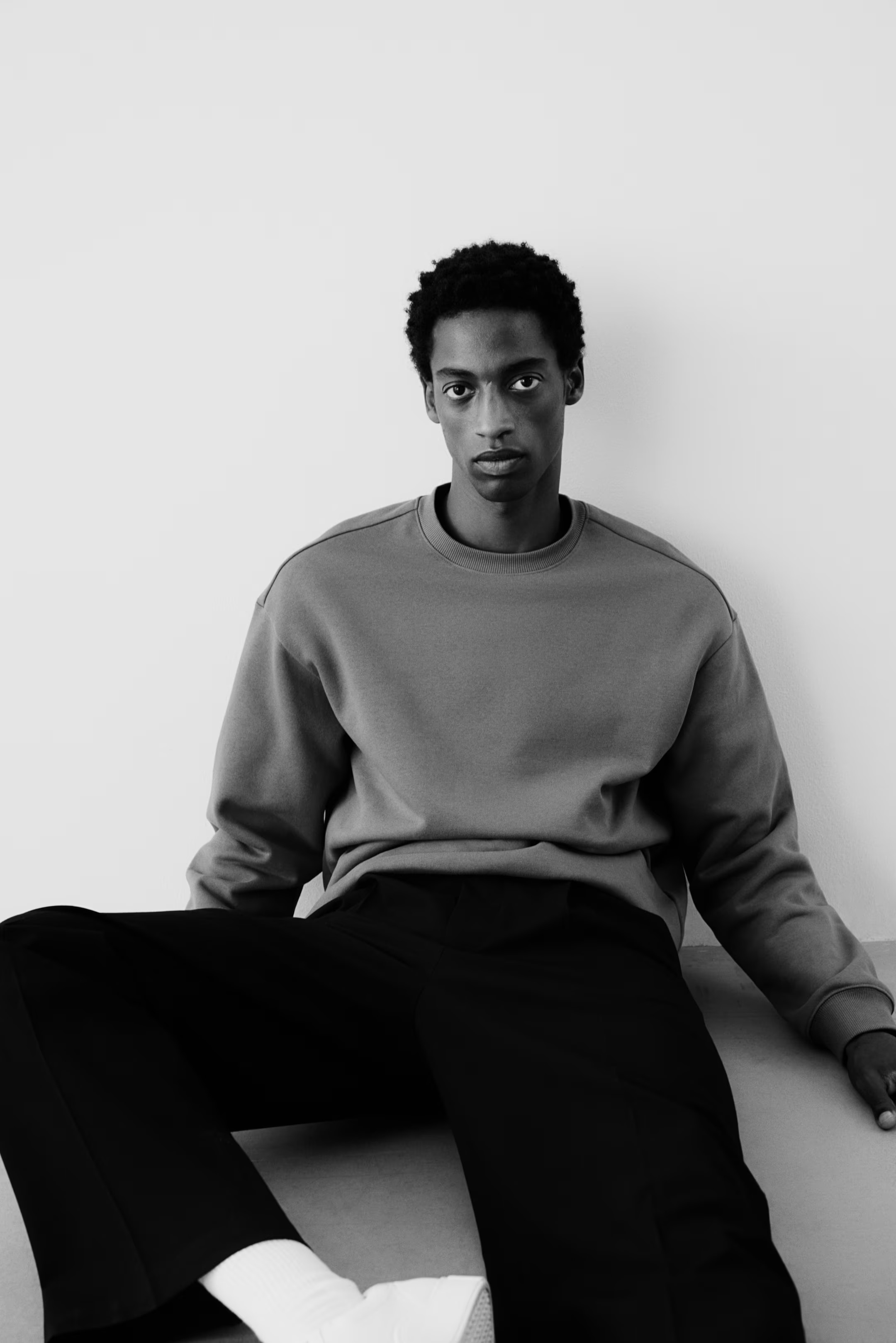 Loose Fit Sweatshirt | H&M (US + CA)