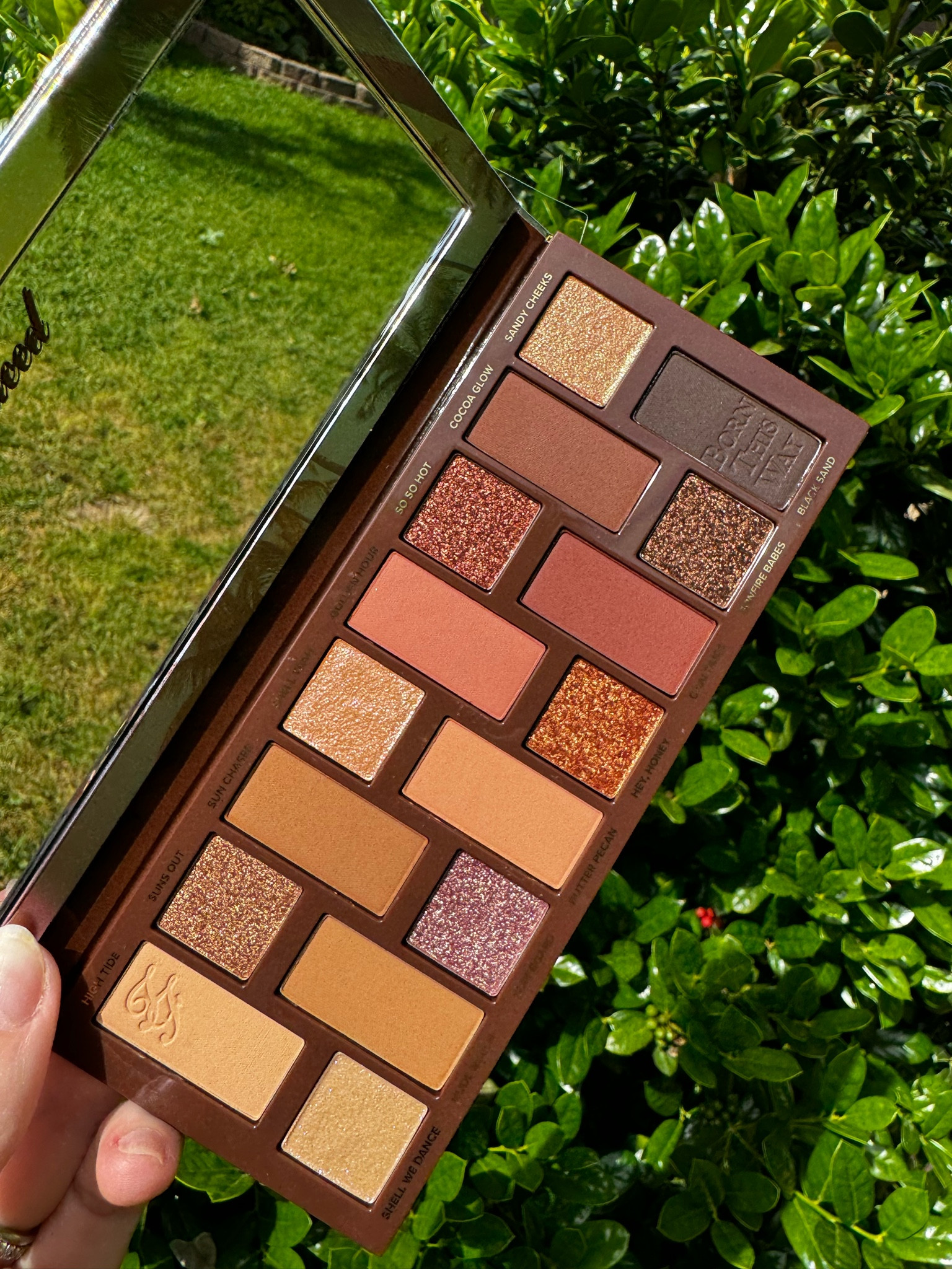 Prettiest eyeshadow pallete! #eyeshadow #makeup #makeuplooks #neutraleyeshadow 

#LTKbeauty