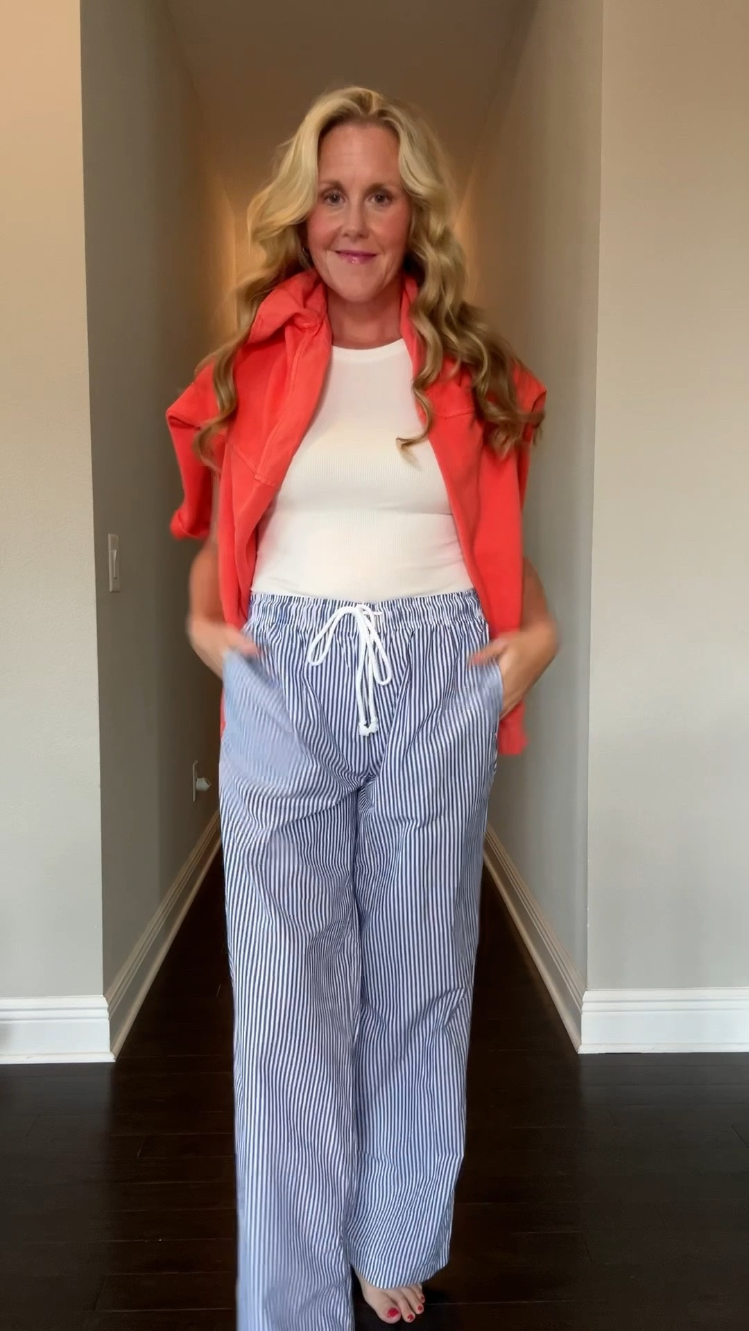 I live for a simple, easy & comfortable outfit. Throw in some pops of color for some fun too!

#LTKootd #LTKgrwm #LTKOver40