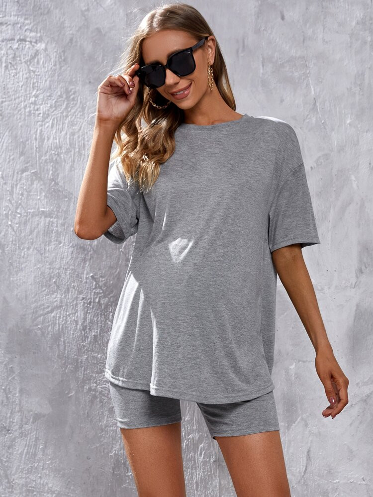 SHEIN Maternity Solid Drop Shoulder Tee & Biker Shorts | SHEIN