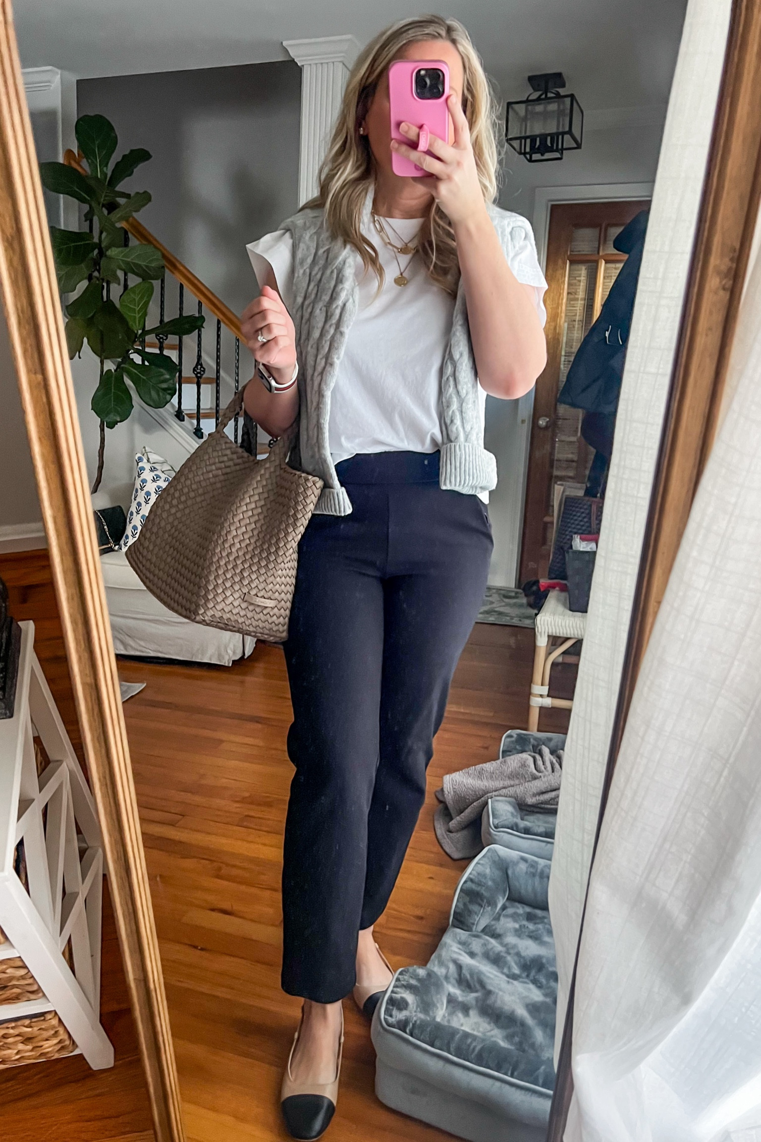 Work outfit of the day! Workwear for spring! 

Workwear, work wear, old navy, target, loft, outfit for spring, preppy outfit, cute outfit, neutral outfit, business casual, smart casual outfit, smart casual, business casual outfit for work

#LTKworkwear #LTKfindsunder50 #LTKover40