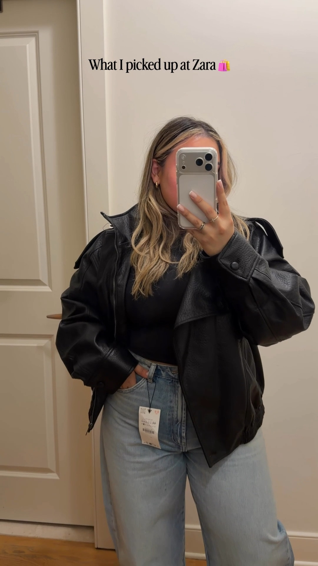 A little Zara Haul 🛍️ 

Jeans: Size 44 US 14 (No stretch but TTS; I wanted the baggy vibe - these are perfect) 
Jacket: size L 
Floral Top: L (Has stretch) 


#LTKSeasonal #LTKMidsize