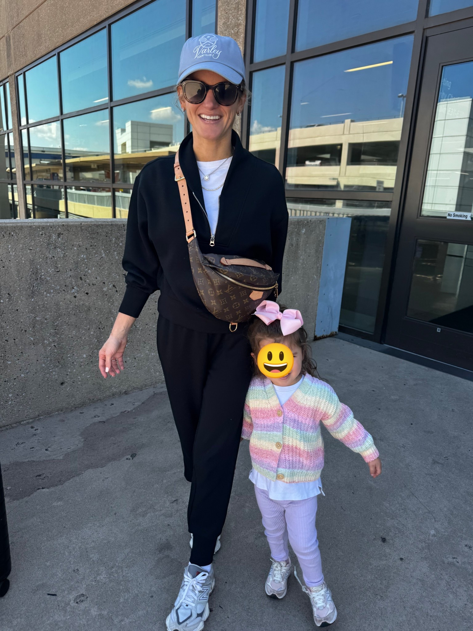 Travel outfit I wore home from Aspen. Wearing size XXS in set 