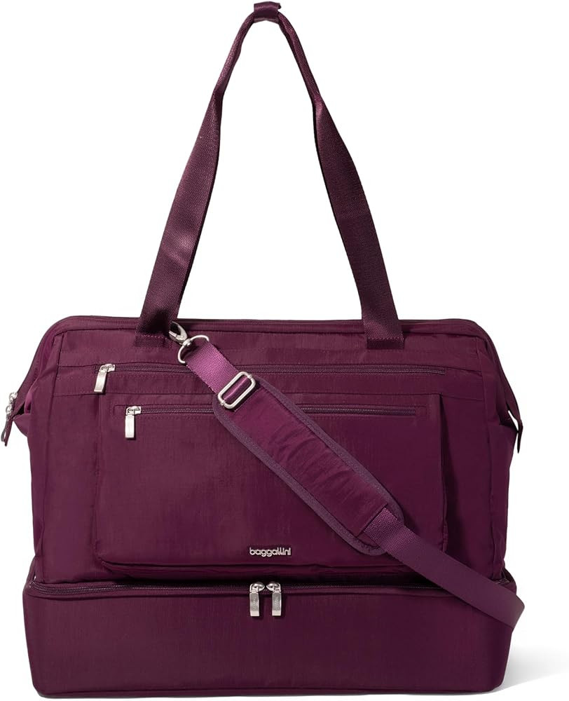 Modern Weekender - Lightweight 18"x15.7"x9.4" Duffel Carry-on Travel Bag for Women | Amazon (US)
