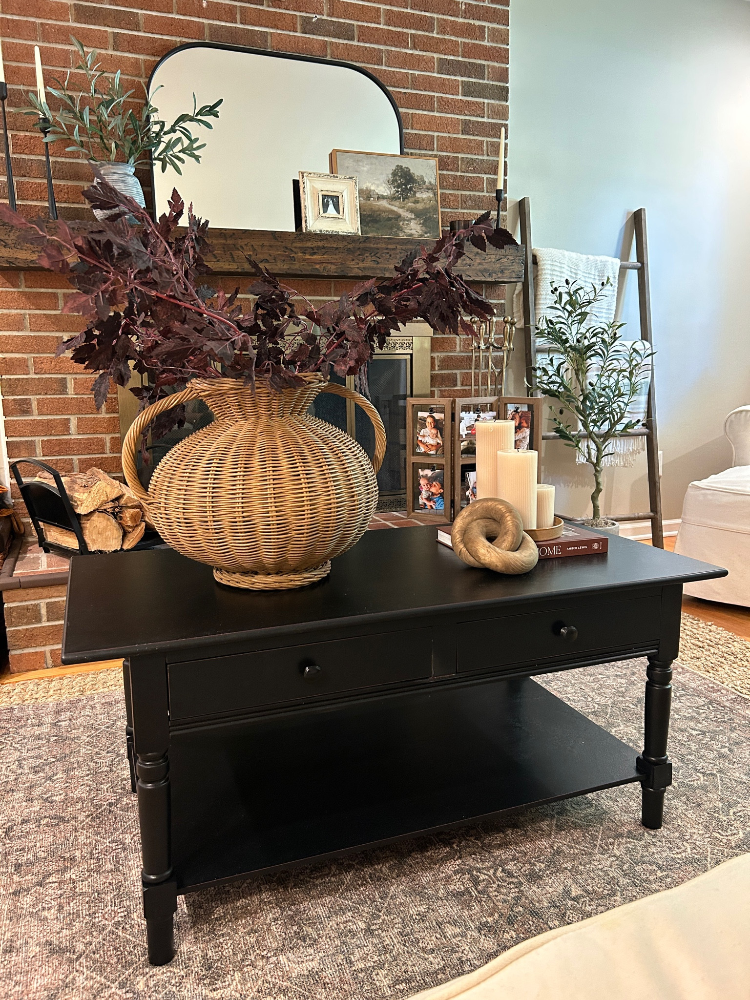 Cozy living room vibes 

#LTKFindsUnder100 #LTKHome #LTKSaleAlert