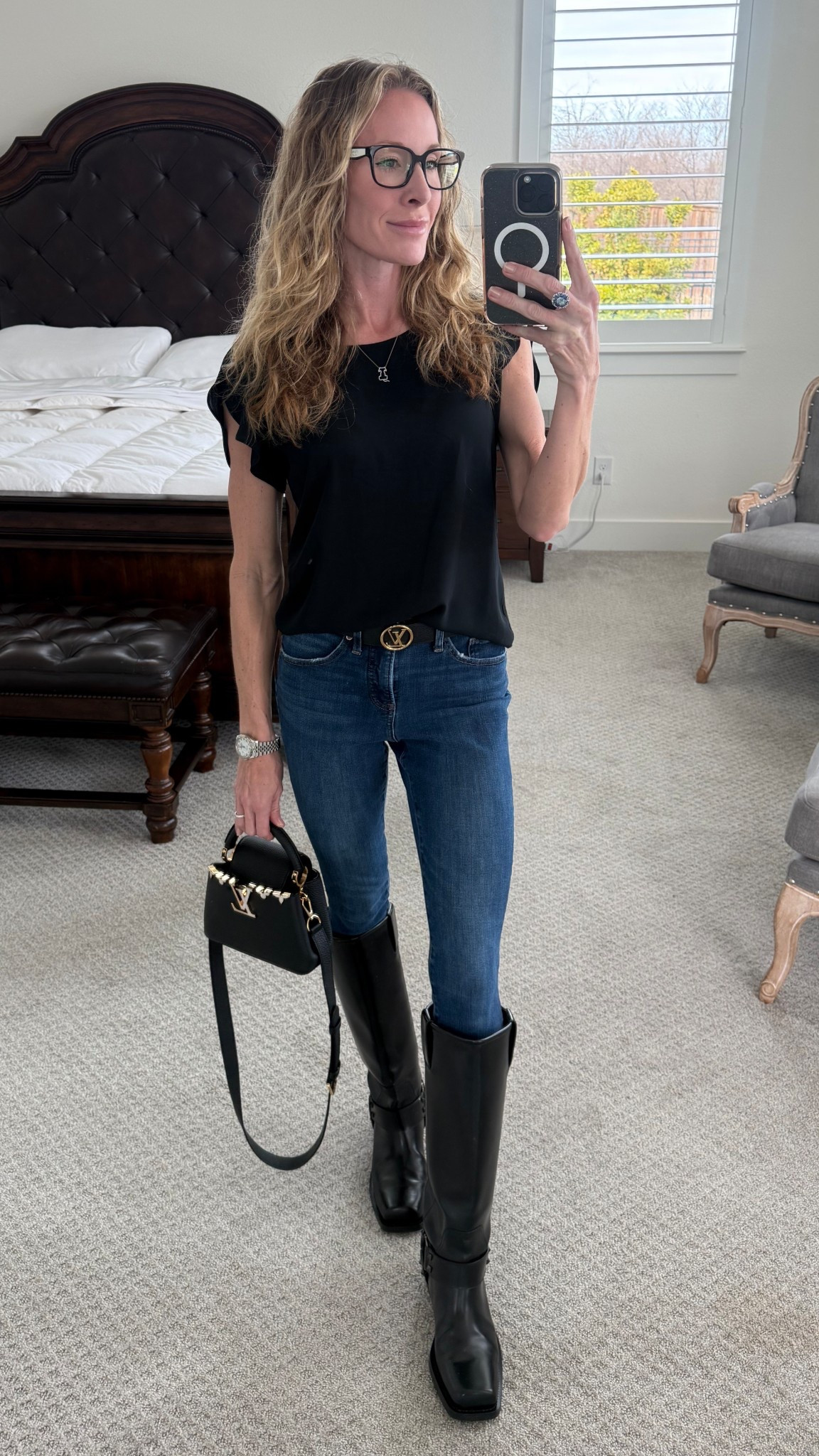 🖤💙🖤💙🖤

#LTKootd #LTKOver40 #LTKSeasonal