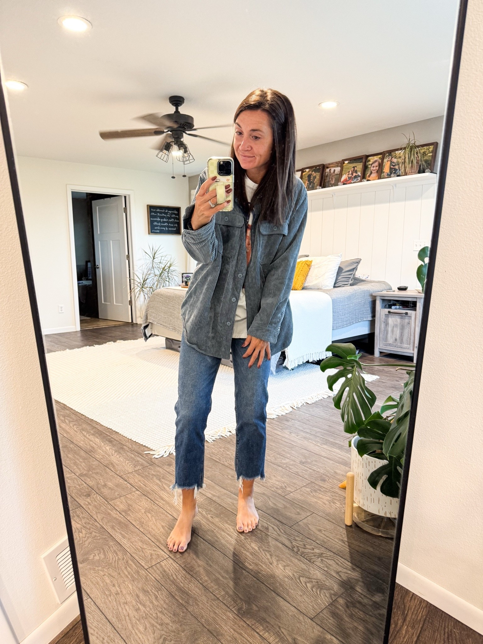 Froze my butt off at baseball today…guess I should have wore tennis shoes and not sandals 🤦🏻‍♀️

Shirt: small 
Jacket: small 
Pants: 3

#LTKootd #LTKmomlife #LTKU