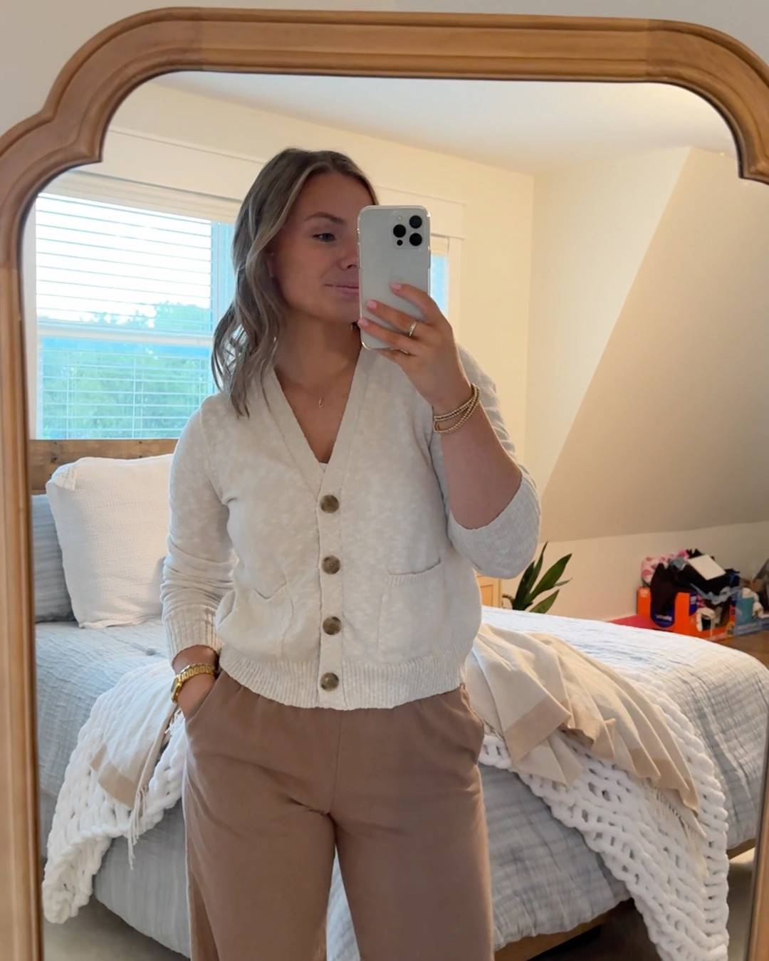 Work outfit today! Love these linen pants from Abercrombie and paired it with a simple cardigan for a rainy day look! Also looks cute with a shoulder bag for an after work outfit!!

Linen pants, work outfit, workwear, cardigan, fall outfit, transition outfit, fall transition, sweater, brown pants, business casual, vejas, work sneakers, sneakers, casual shoes

#LTKWorkwear #LTKFallSale #LTKShoeCrush