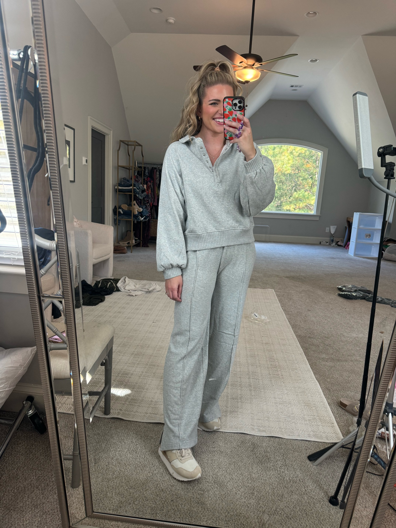 The ultimate comfort sweatpants. Stretchy waist and seriously 😍🤌🏼 10/10. TTS - M ⭐️30% off ⭐️ 
Wearing w one of my fave cropped pullovers. So comfy& love the oversized fit. TTS - M ⭐️40% off⭐️

#LTKSeasonal #LTKfindsunder50 #LTKsalealert