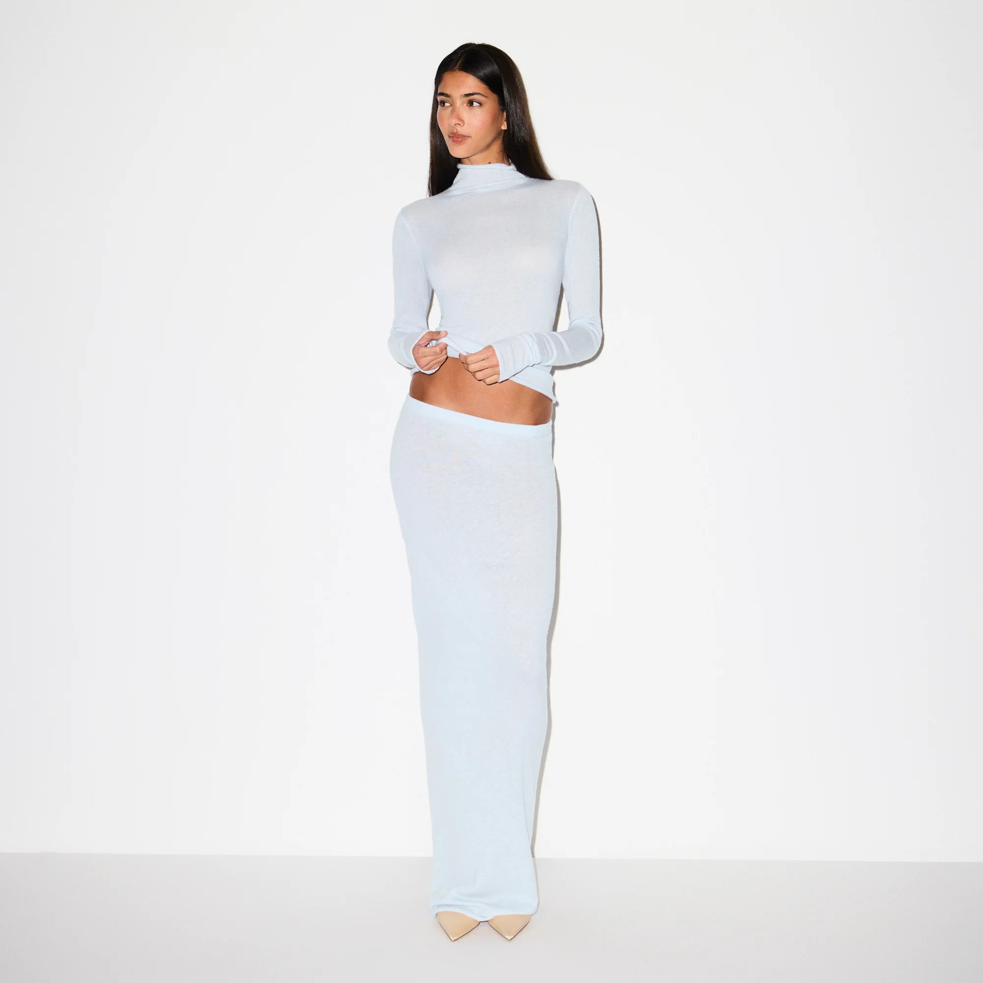 SKIMS Turtleneck | Blue | XS | Featherweight Cashmere | SKIMS (US)