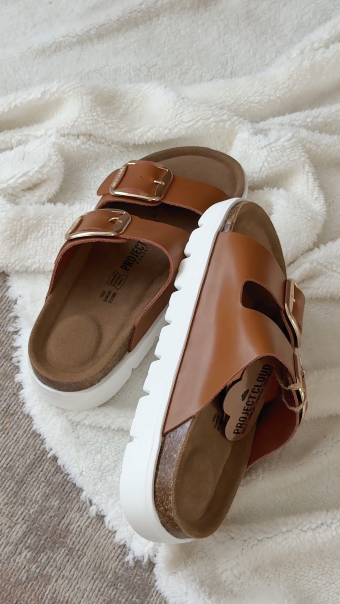 Project Cloud affordable platform sandals 🤍 Comfy, supportive and gives that classic cork-look vibe without the splurge. Easy everyday summer style ✨

#LTKootd #LTKgrwm #LTKSeasonal
