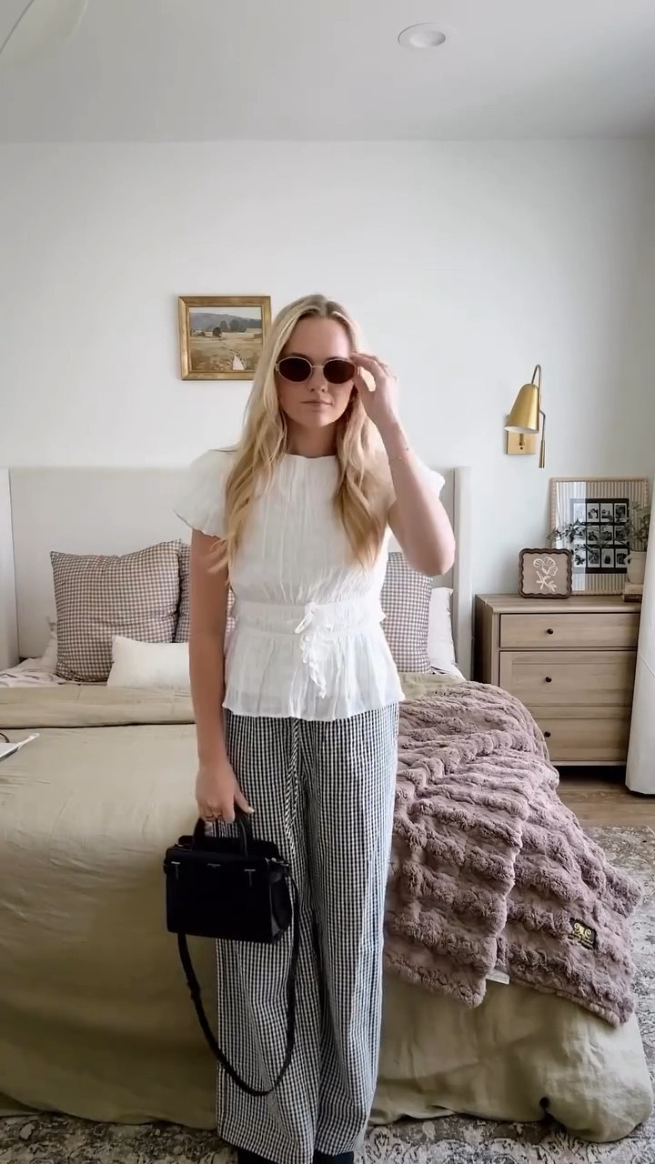 justifying this haul as ‘wardrobe essentials’ 🫶🏻@shopbohme