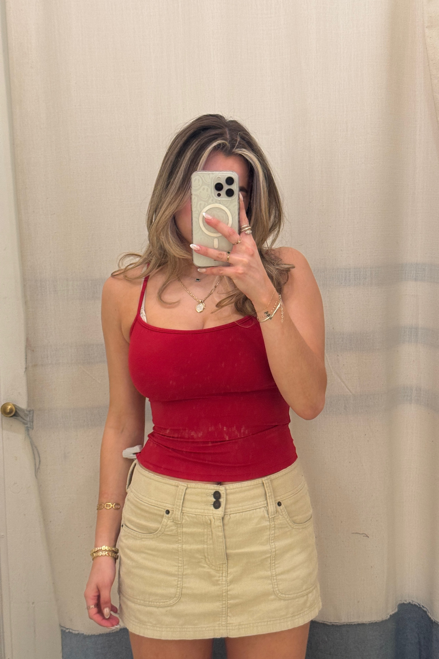 Red little tank top! Super flattering, buttery soft feeling! 🍒

#LTKActive #LTKFindsUnder50 #LTKStyleTip