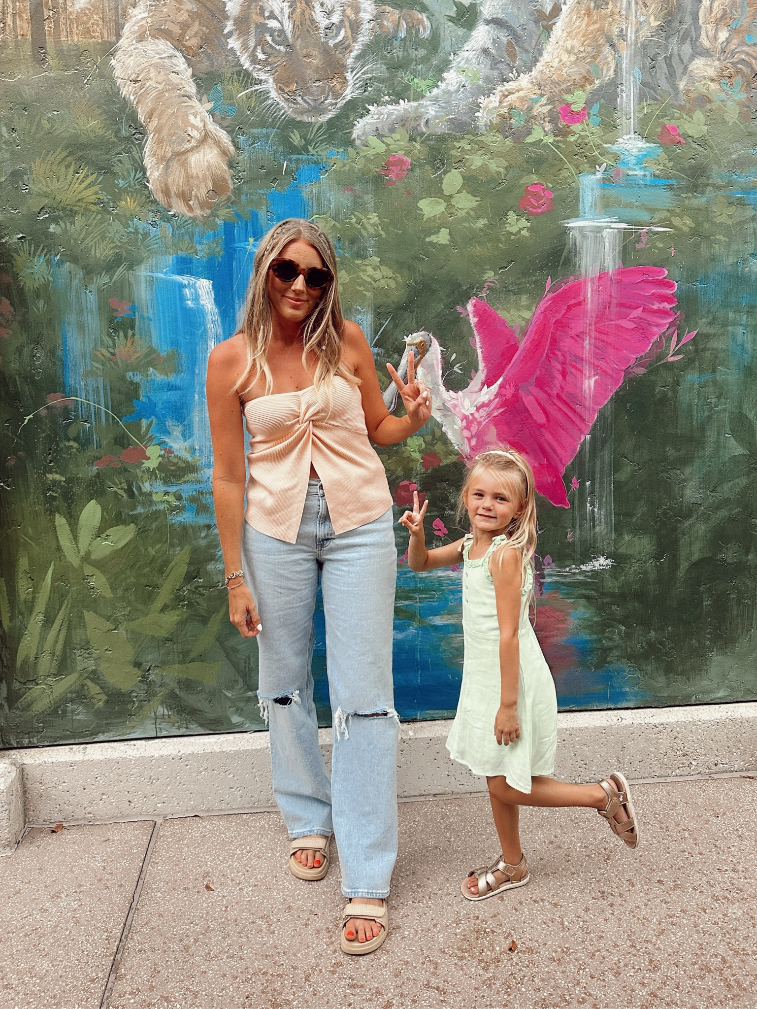 Sunny days ☀️✌🏼
Abercrombie jeans, Abercrombie outfit, boho 

#LTKFindsUnder100 #LTKFindsUnder50 #LTKSaleAlert