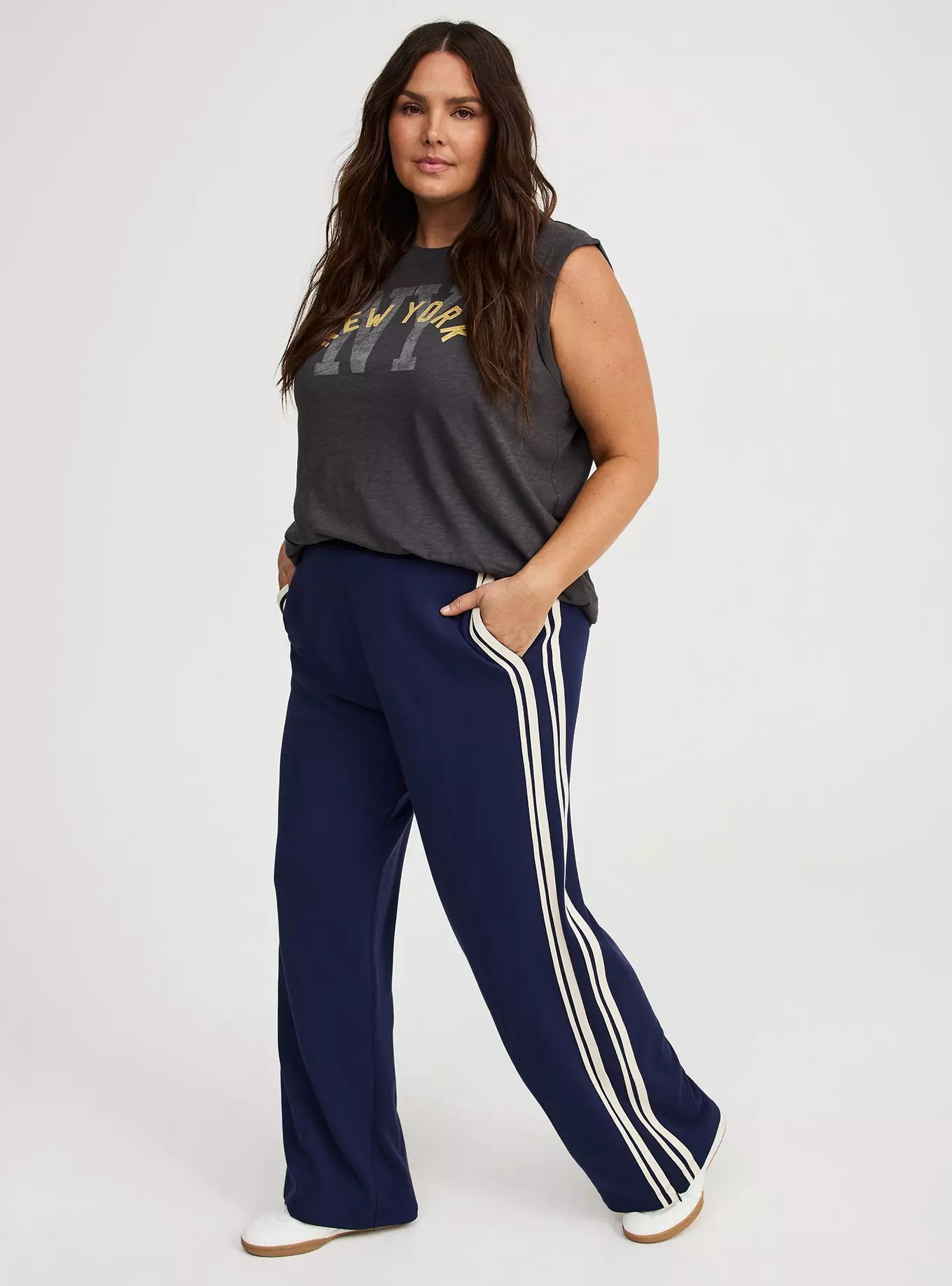High-Rise Pull-On Track Pant | Torrid (US & Canada)