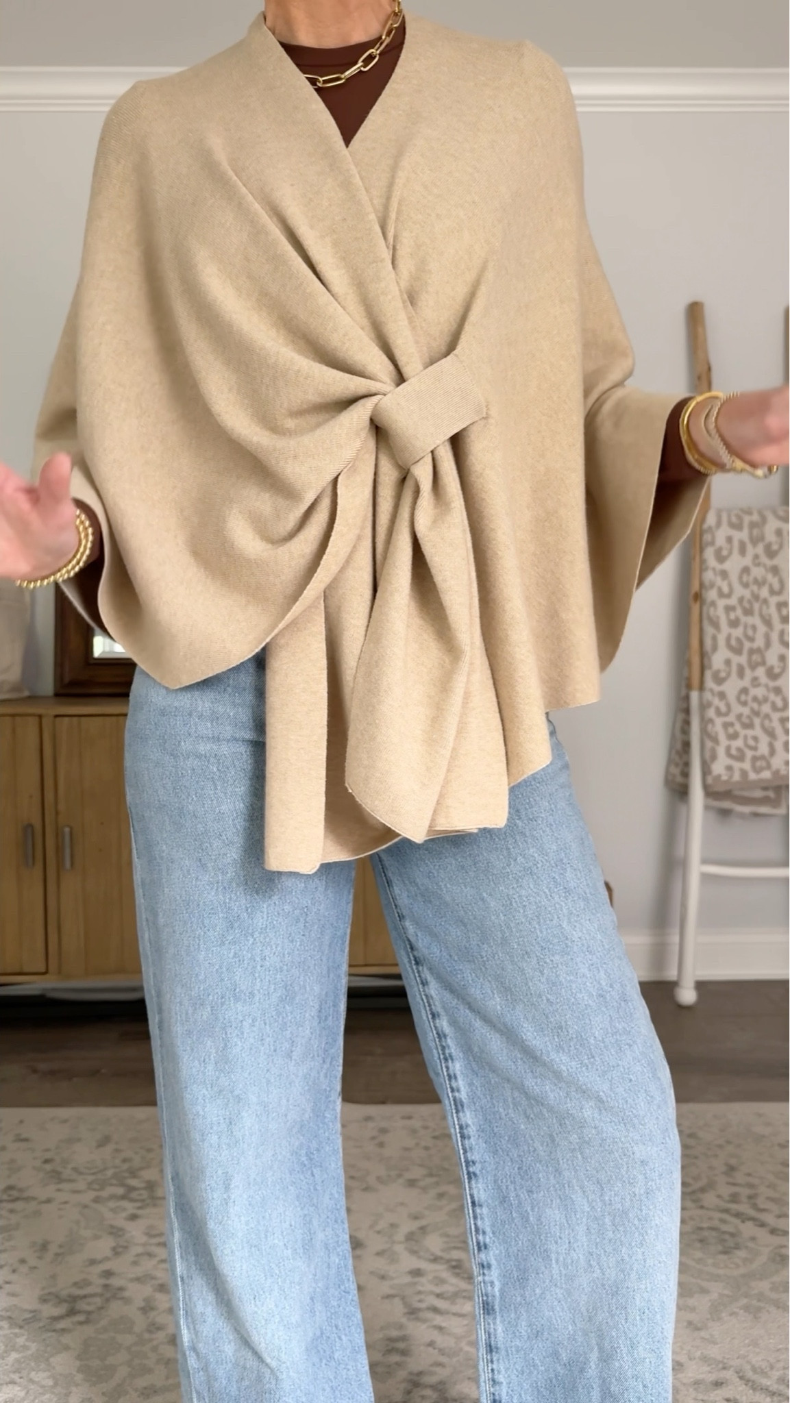 Fall’s it girl jacket, a chic soft as cashmere wrap, the most unique cardigan with the softest fabric, a terry cloth unstructured jacket, and a waffle knit cardigan in the perfect color for fall - all styled with wide leg jeans and kitten heels. Perfect comfy yet effortlessly chic fall outfits.



#LTKSaleAlert #LTKGiftGuide #LTKSeasonal