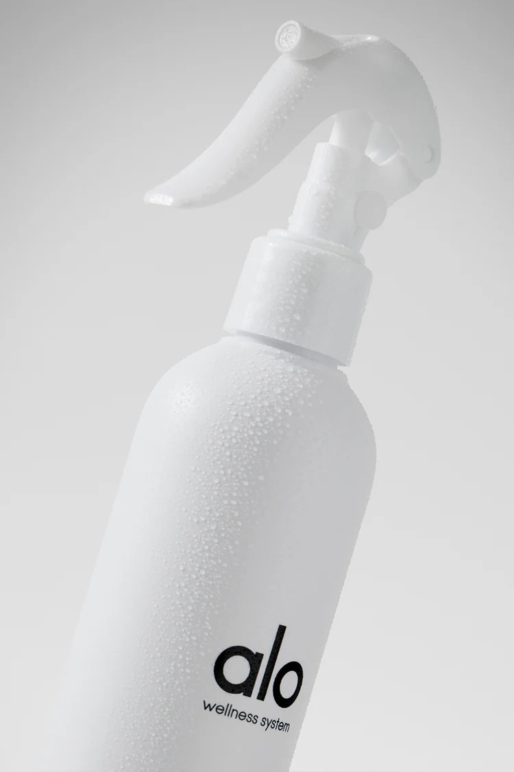 Total Refresh Mat Spray | Alo Yoga (US)