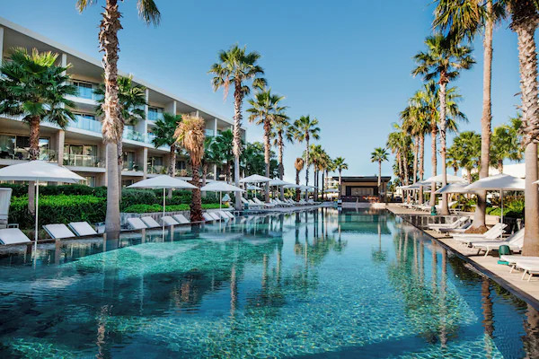 Black Friday Hotel Deals 2025 - BIG Travel Deals | Hotels.com | Hotels.com (US)