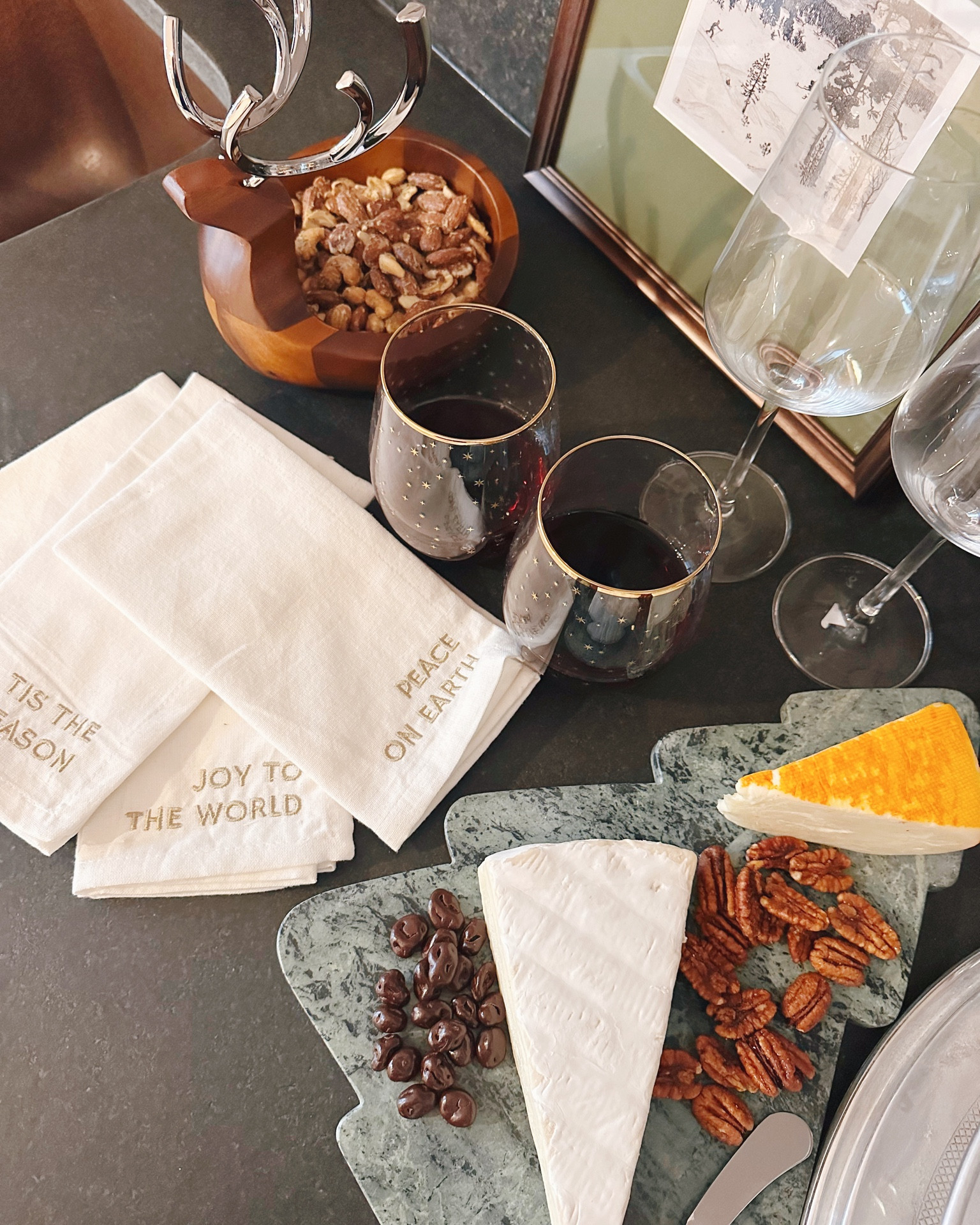 @wayfair holiday entertaining favorites- get ready to entertain your guests with affordable home decor favorites from Wayfair 🌲🦃 #ad #wayfairpartner #paidlink #wayfair #holidays #entertaining

#LTKHome #LTKSeasonal #LTKHoliday