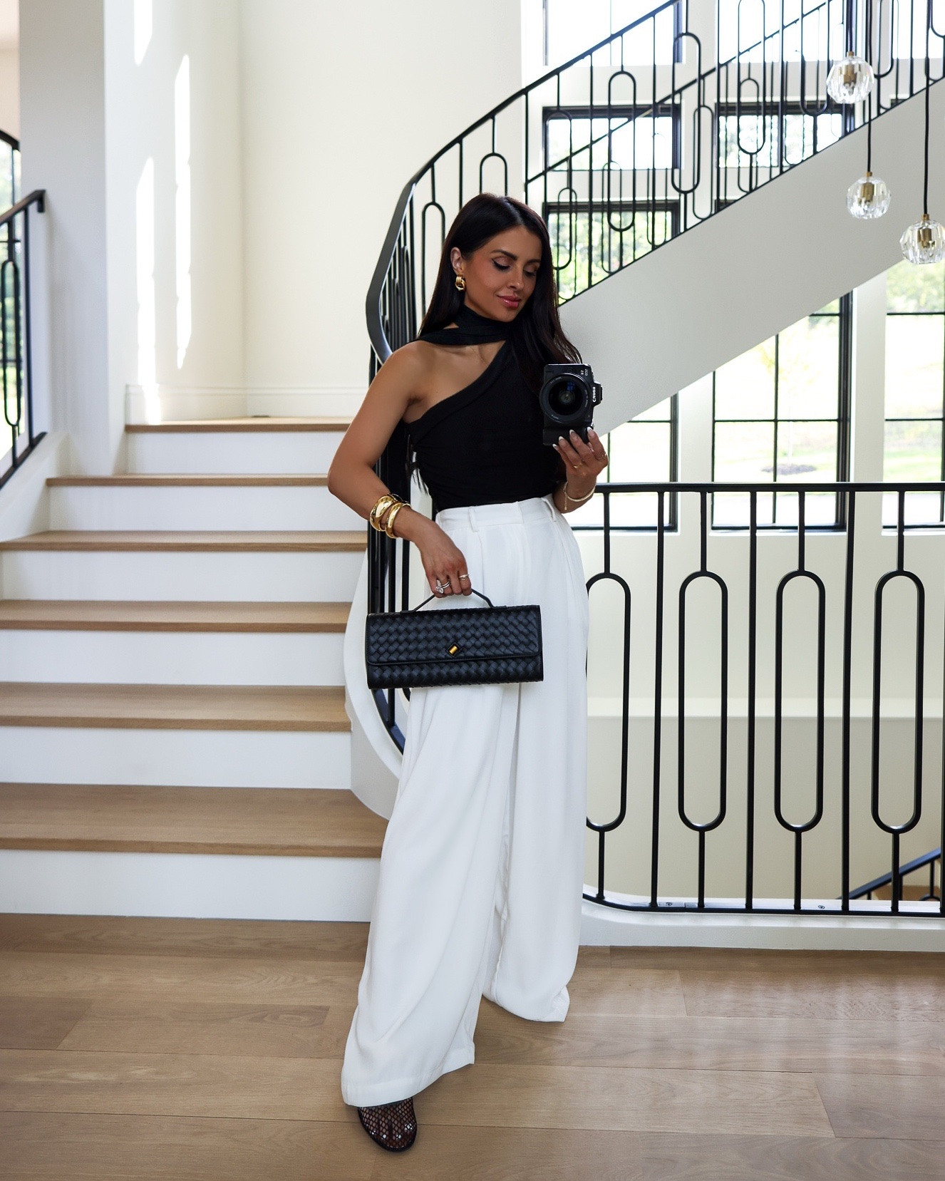 Amazon summer outfit
Amazon black asymmetrical top 
Amazon white trousers 
Wearing an xs/s in everything!
Amazon mesh ballet flats
Amazon braided clutch

#LTKItBag #LTKFindsUnder50 #LTKFindsUnder100