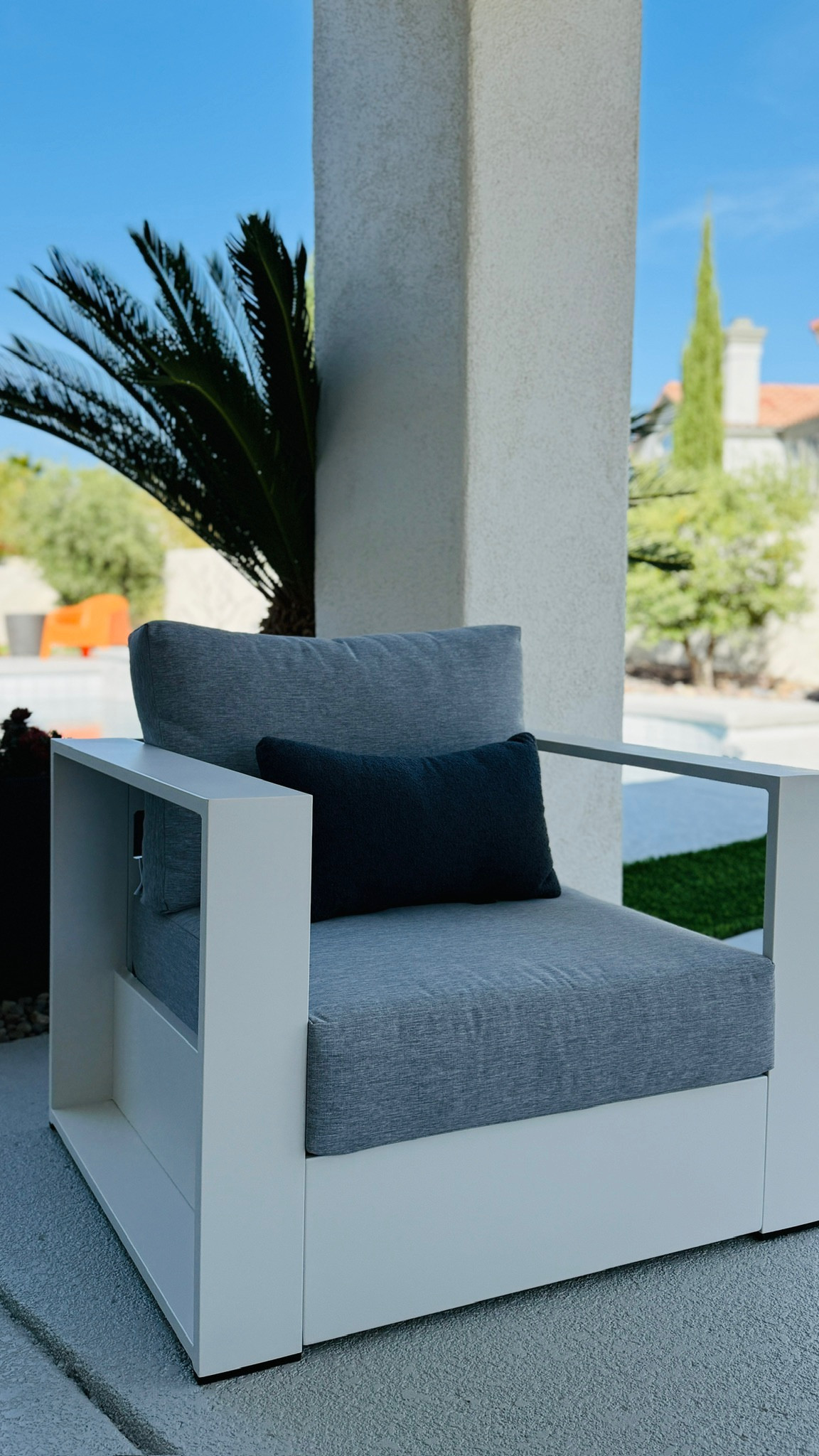 Modern Outdoor Moment 🪴☀️
This chair is part of a full outdoor set I’m obsessed with — sleek lines, clean white frame, and super comfy cushions. The best part? The white is surprisingly low-maintenance and pairs perfectly with bold pillows like this navy one (plus I added a few orange ones to tie it all together). Whether you’re hosting or relaxing solo, this set is a game changer for any patio.

🌿 Shop the full set and styling details now on my LTK!
#LTKOutdoor #ModernPatio #OutdoorOasis #DressYourSpaceBySandraMijan #LTKHome #WayfairFinds


#LTKHome #LTKFamily #LTKSaleAlert