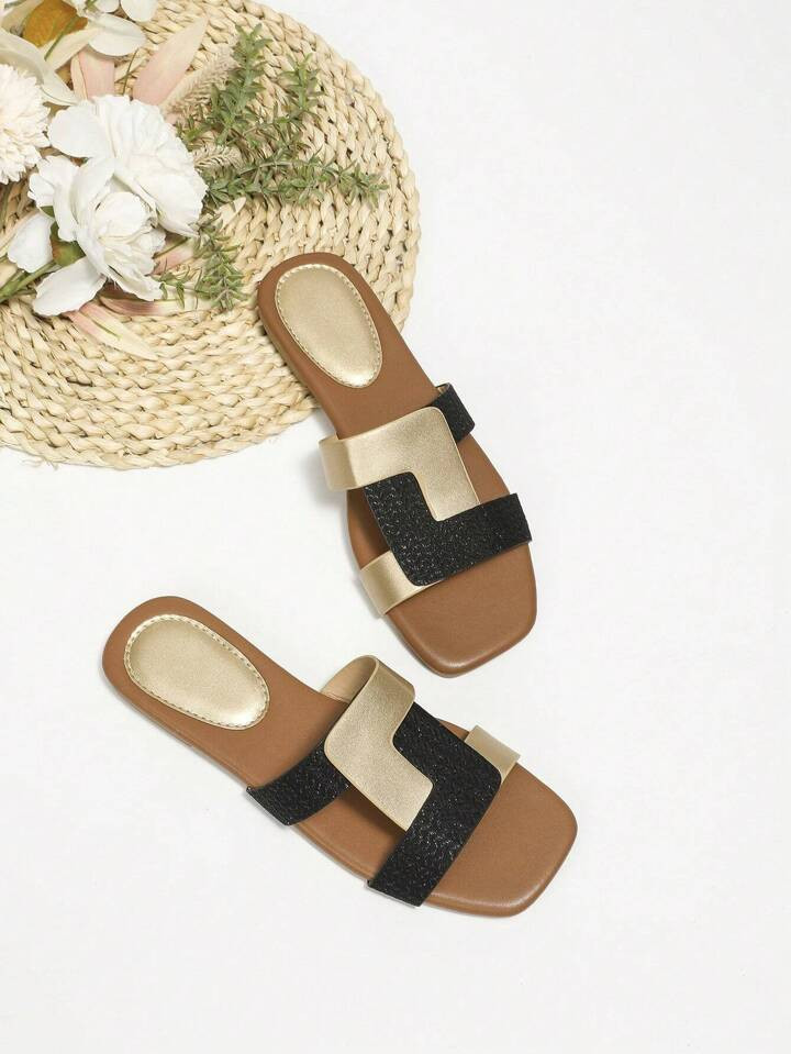 Women Two Tone Twist Detail Slide Sandals, Fashion Sandals | SHEIN