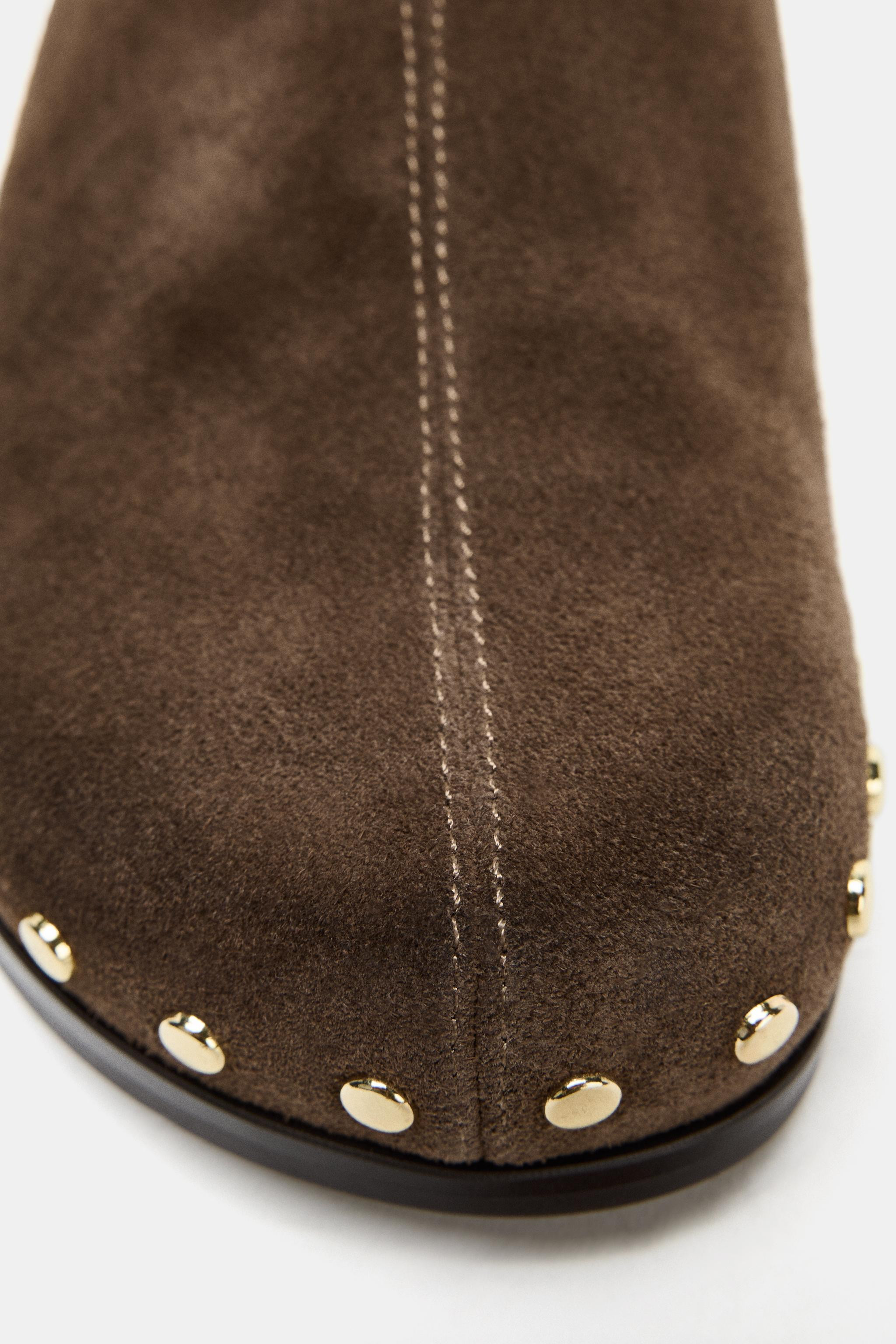 STUDDED LEATHER CLOGS | Zara US