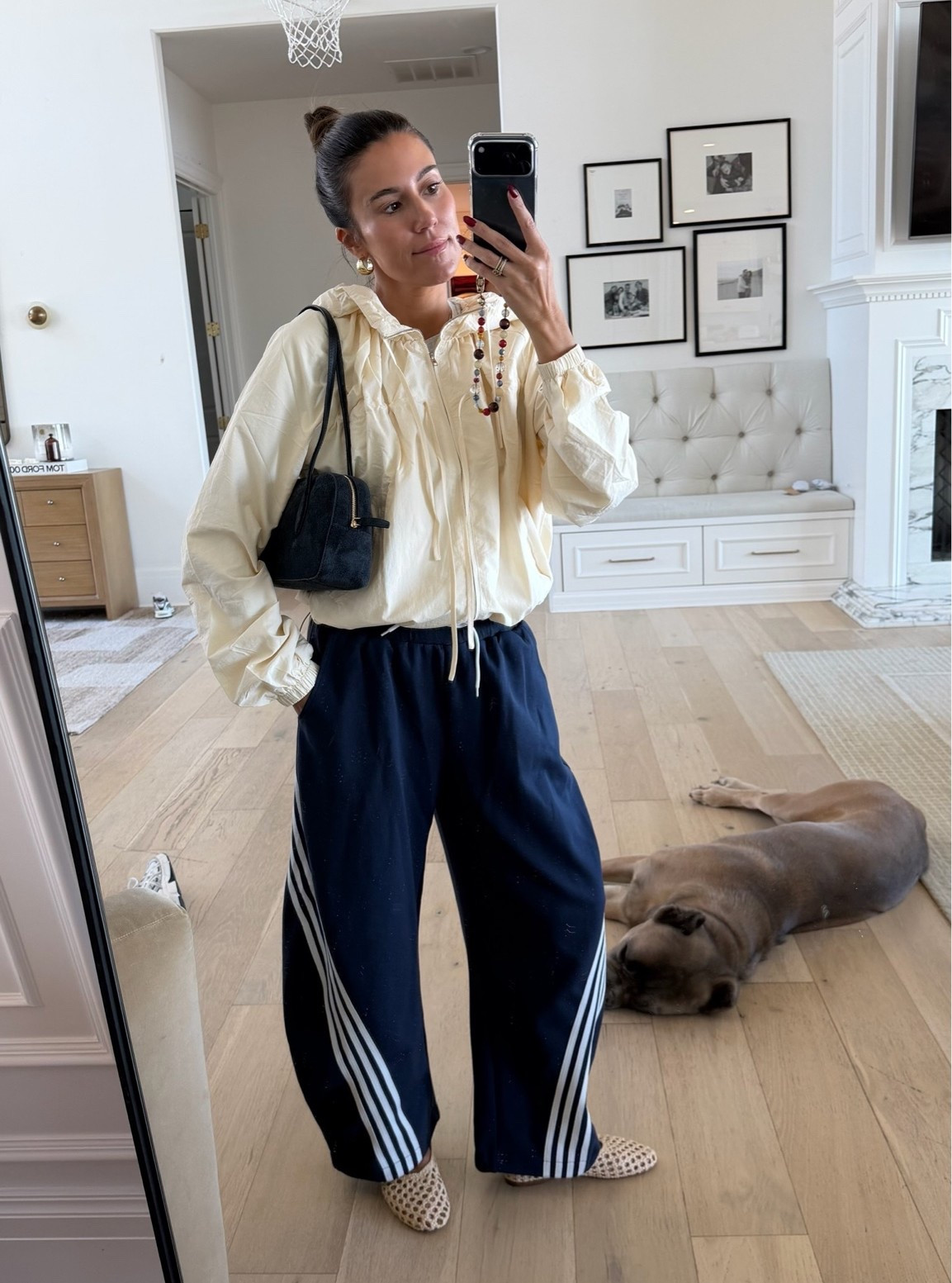 Easy casual fall outfit! Love this lightweight windbreaker!

Track pants, Amazon fashion, mom outfit, school drop off outfit, lightweight jacket

#LTKootd #LTKOver40 #LTKSeasonal