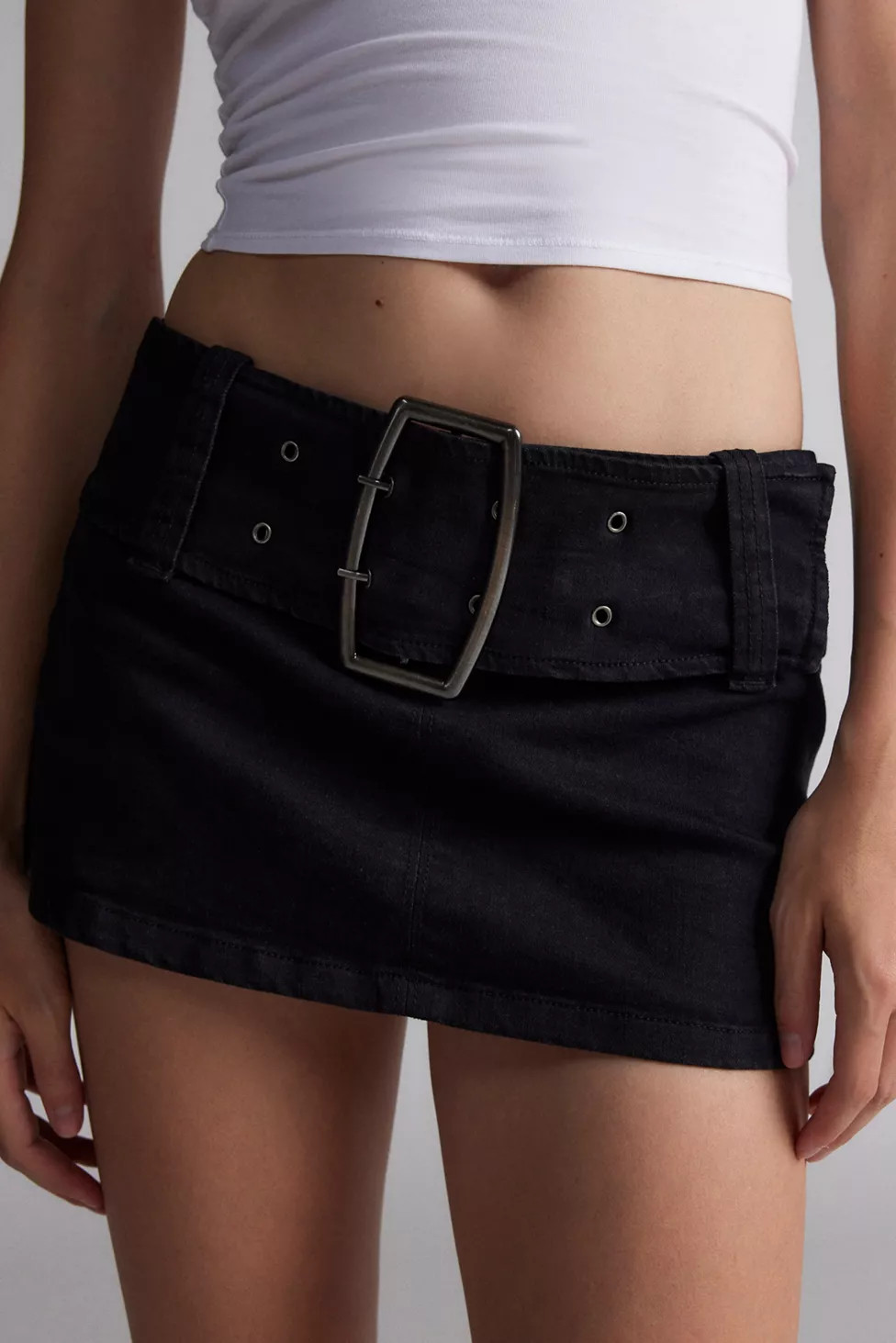 Silence + Noise Kate Belted Micro Skort | Urban Outfitters (US and RoW)