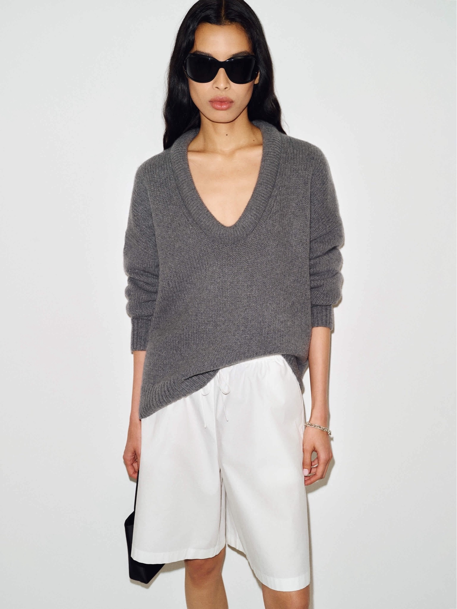 Must have sweater for fall. A camel sweater is the ultimate fall wardrobe staple—timeless, versatile, and effortlessly chic. Style it with tailored trousers for a polished look or pair it with denim and boots for an easy everyday fall outfit. This warm neutral is one you’ll reach for all season long. 🤎

#CamelSweater #FallOutfit #FallStyle #NeutralStyle #SweaterWeather #AutumnFashion #CapsuleWardrobe

#LTKSeasonal #LTKdayinmylife #LTKxMadewell